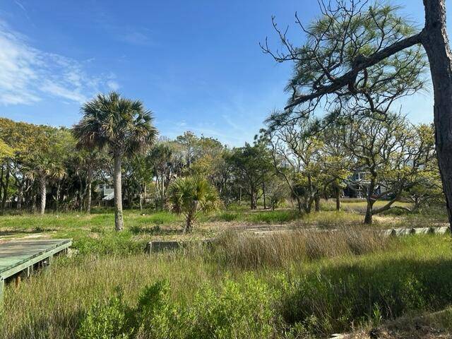 Folly Beach, SC 29439,Address not disclosed