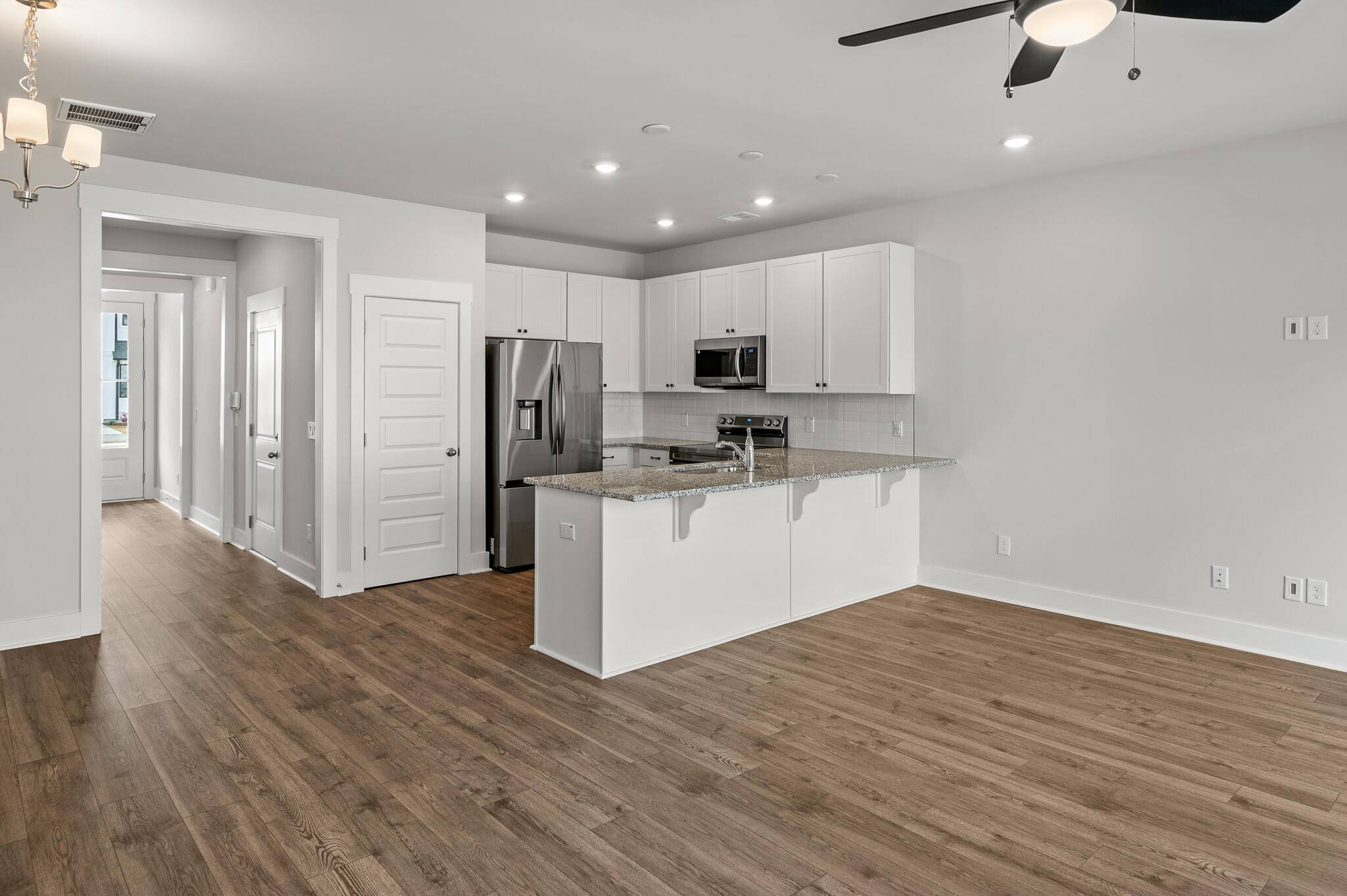 Goose Creek, SC 29445,212 Greenling St