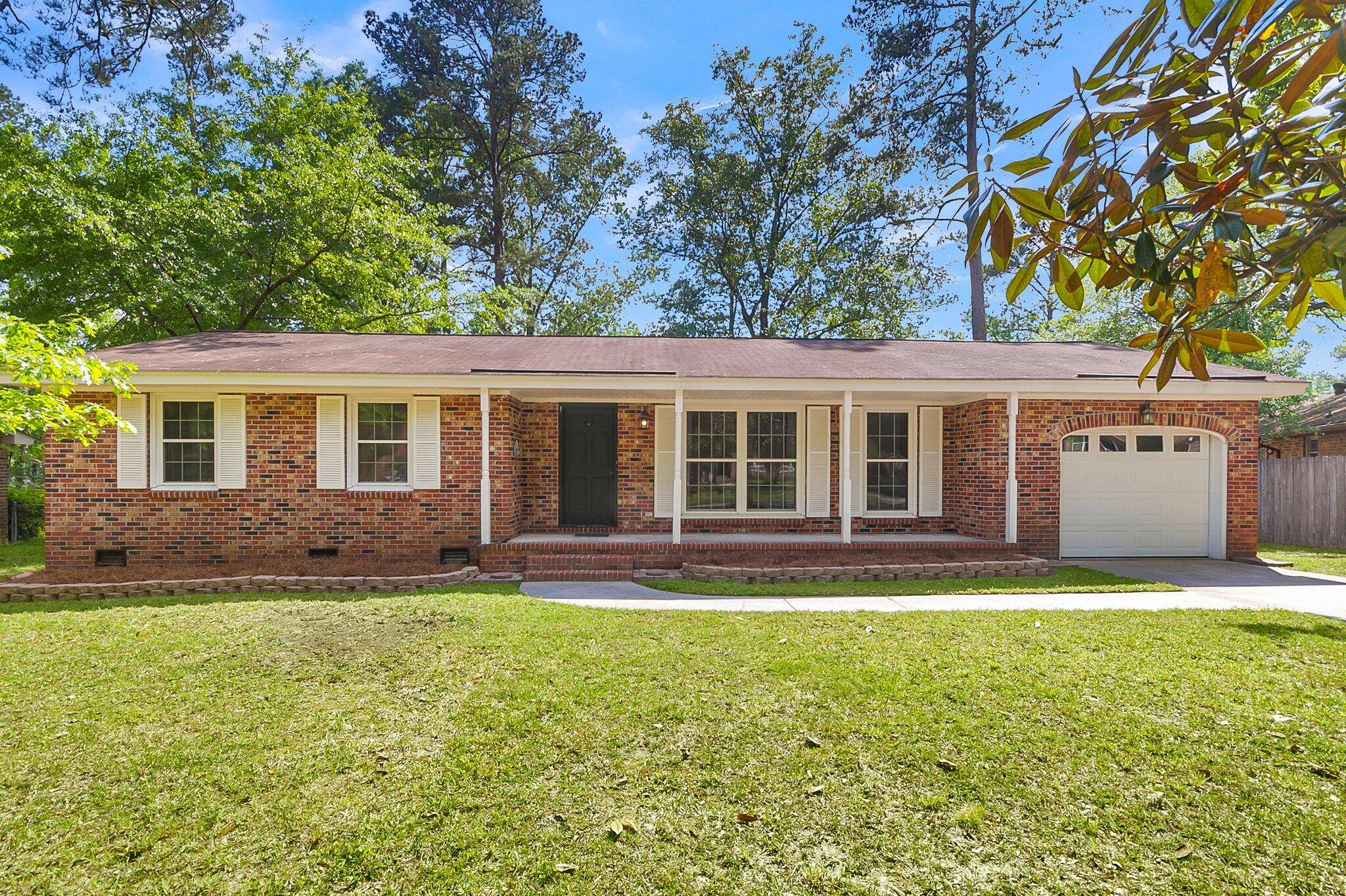 Summerville, SC 29485,202 Jimbo Rd