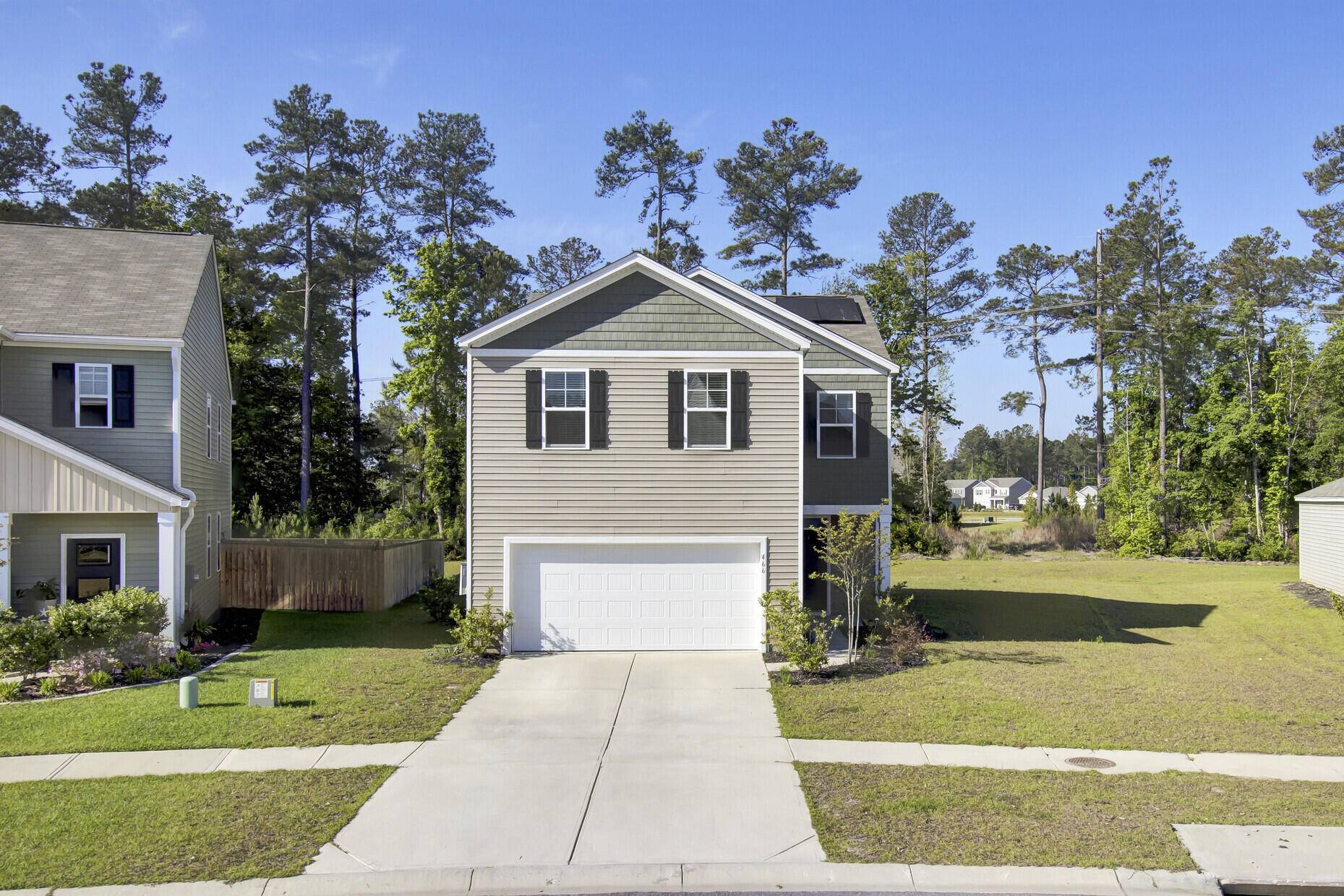 Summerville, SC 29486,466 Cedarview Rd