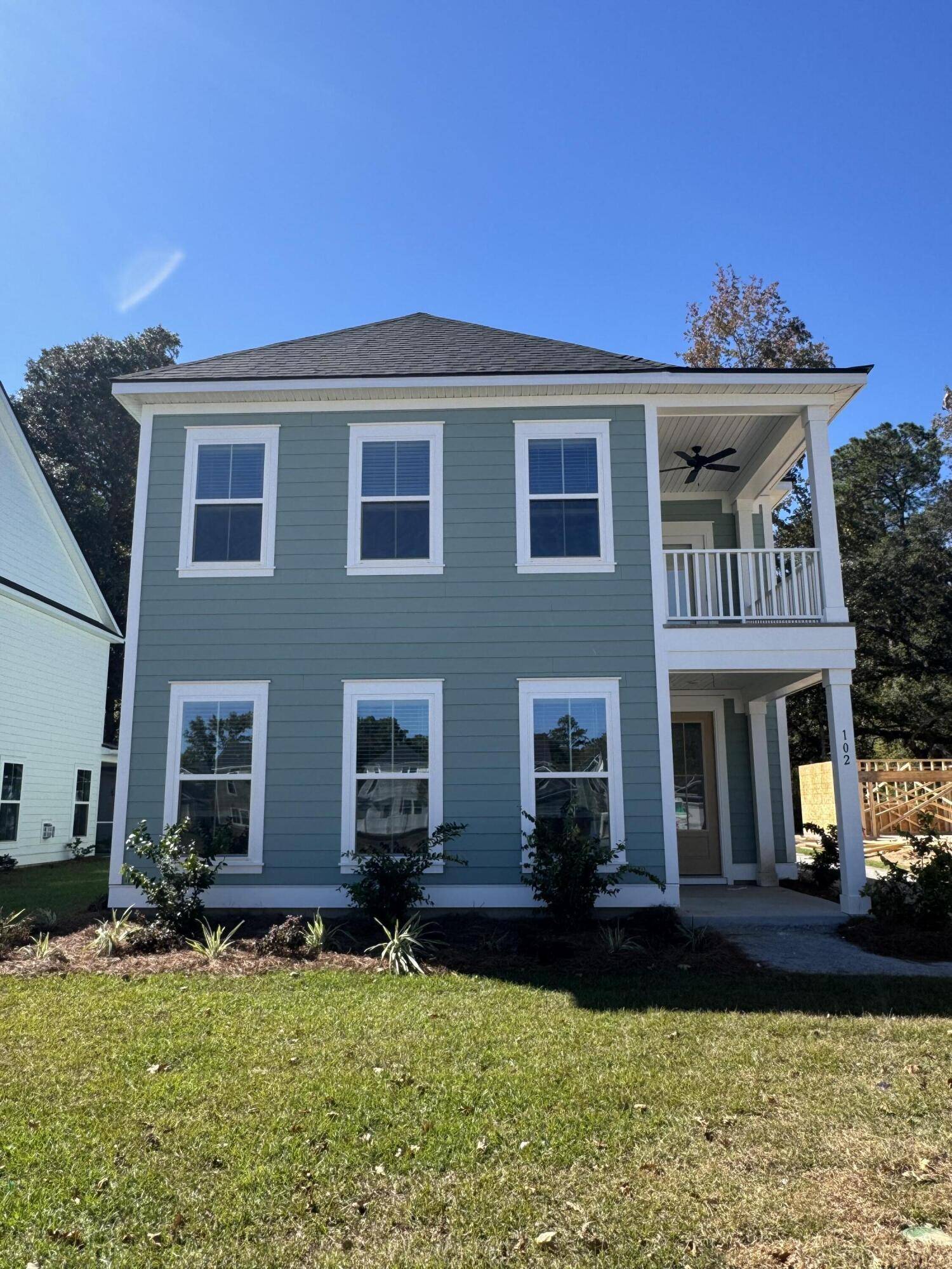 Summerville, SC 29483,102 Gray Pine Ln