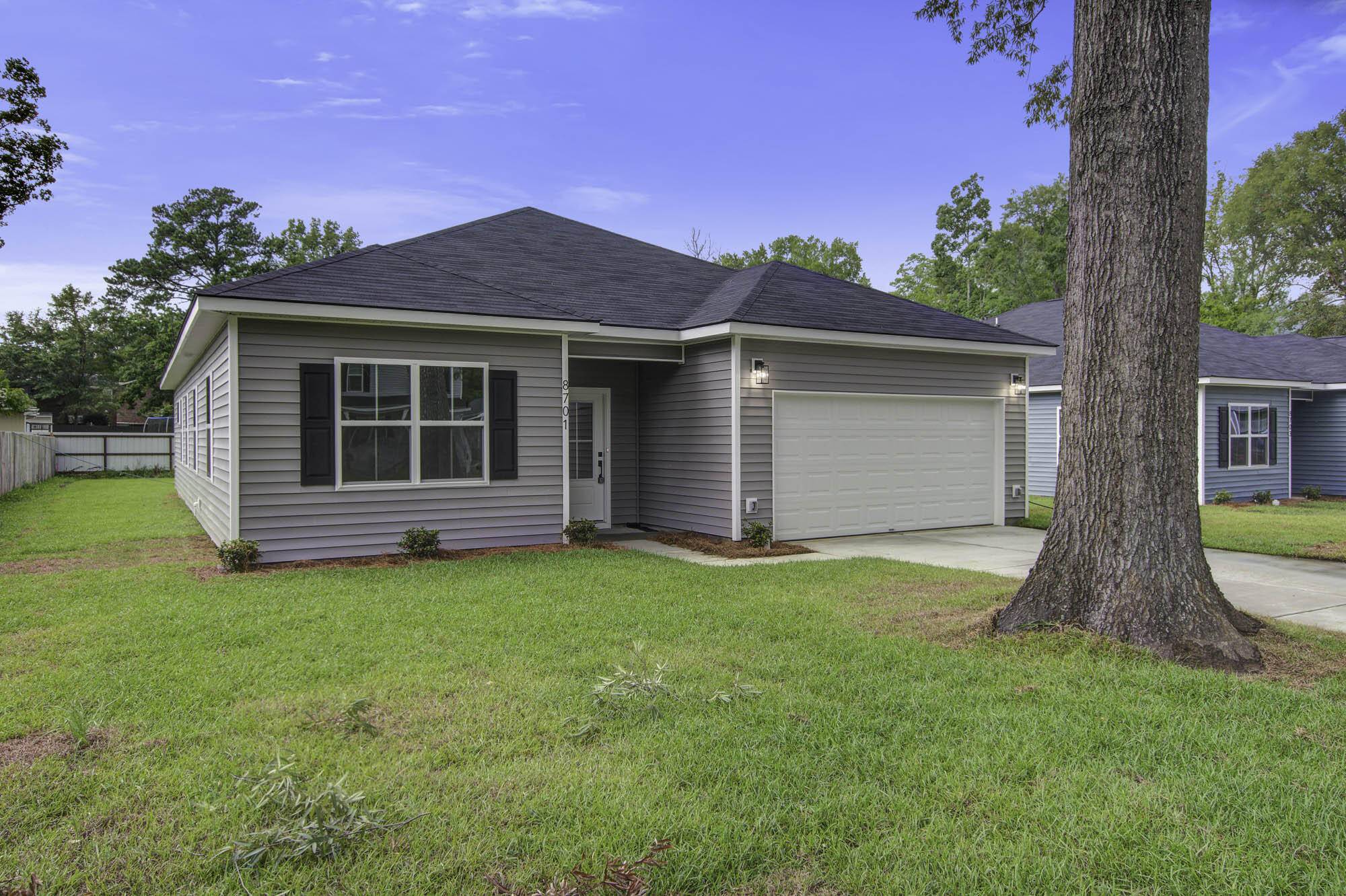 North Charleston, SC 29406,8701 Jenny Lind St