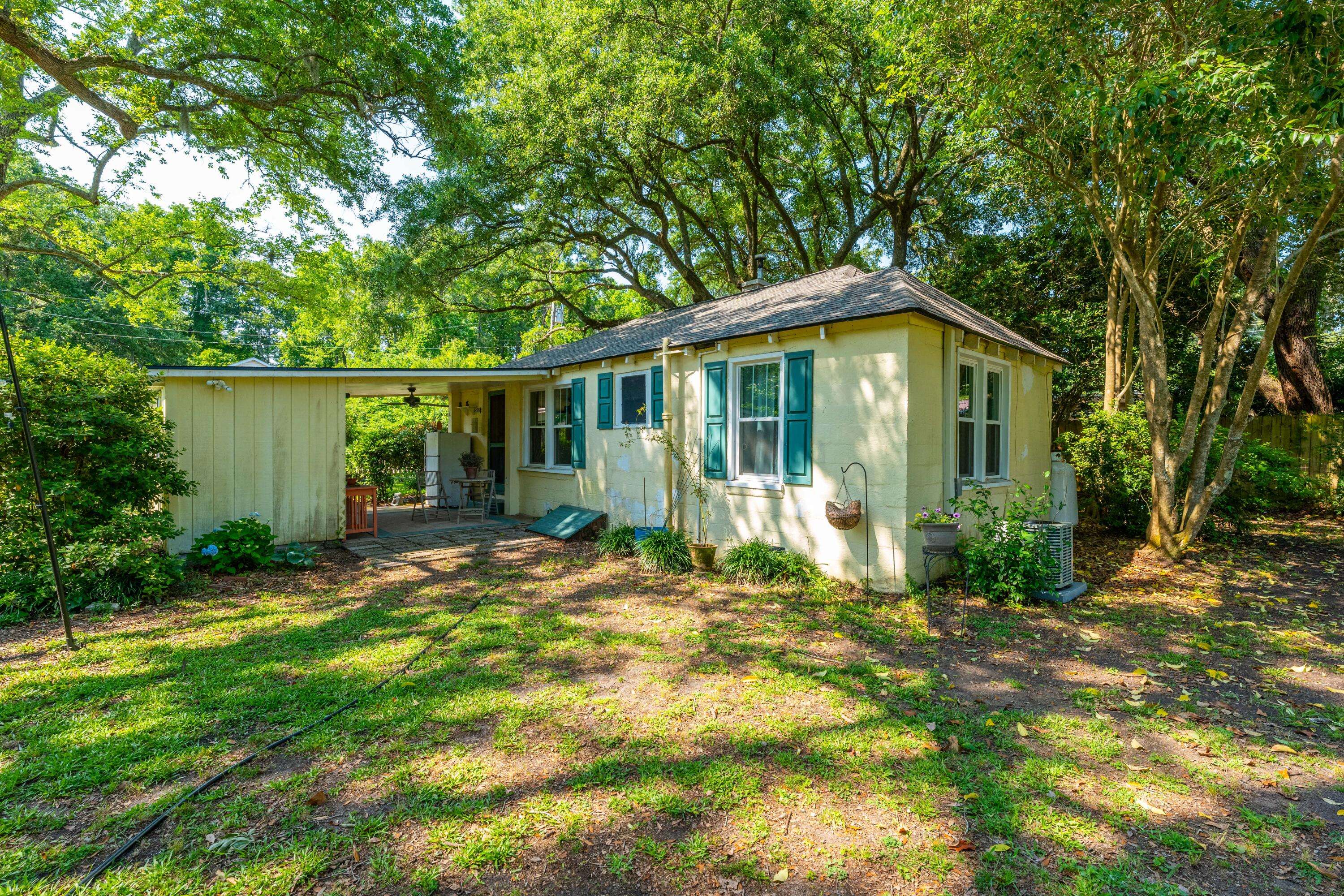 Johns Island, SC 29455,2811 Koger Ln