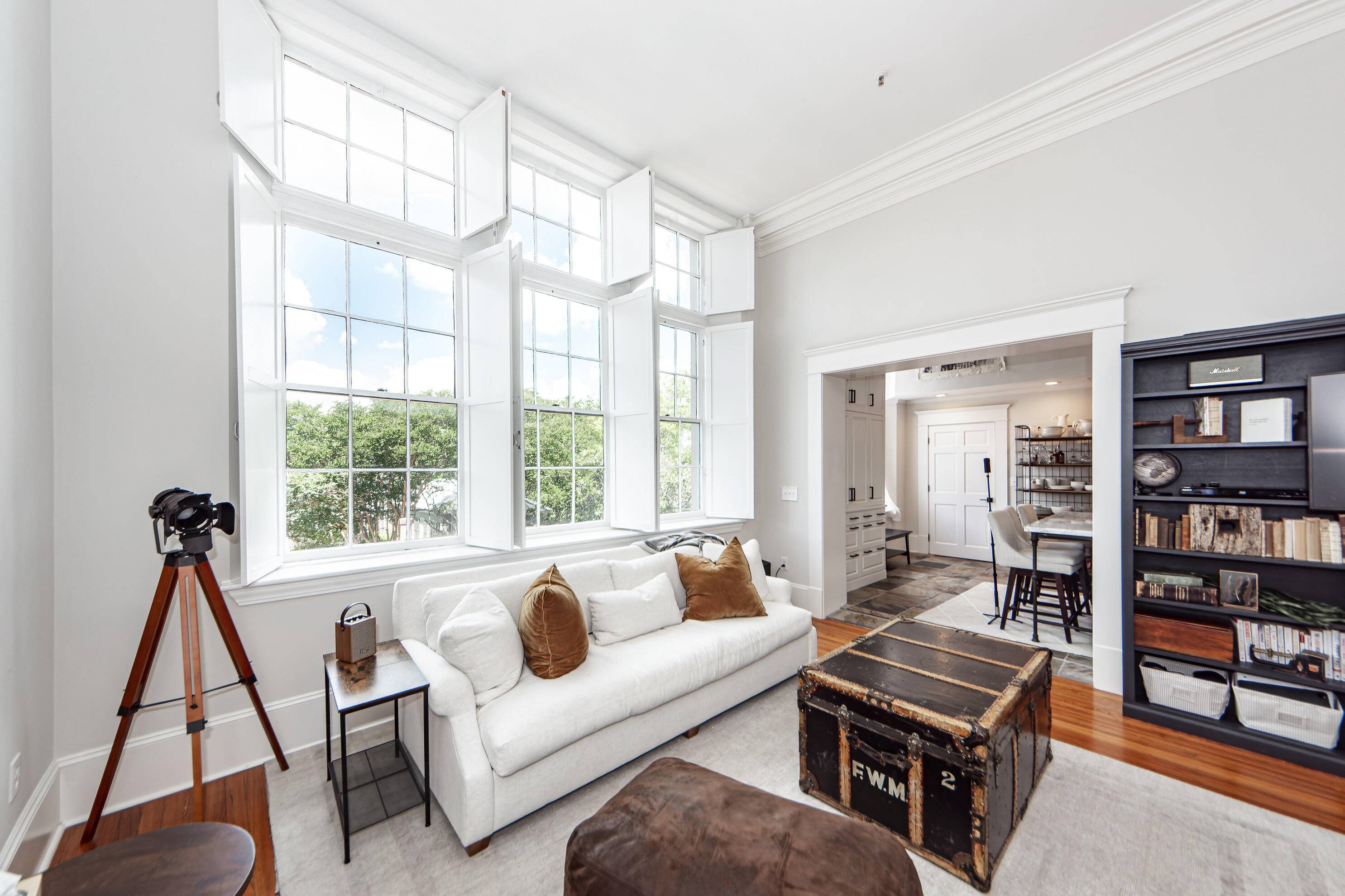 Charleston, SC 29401,67 Legare St #301