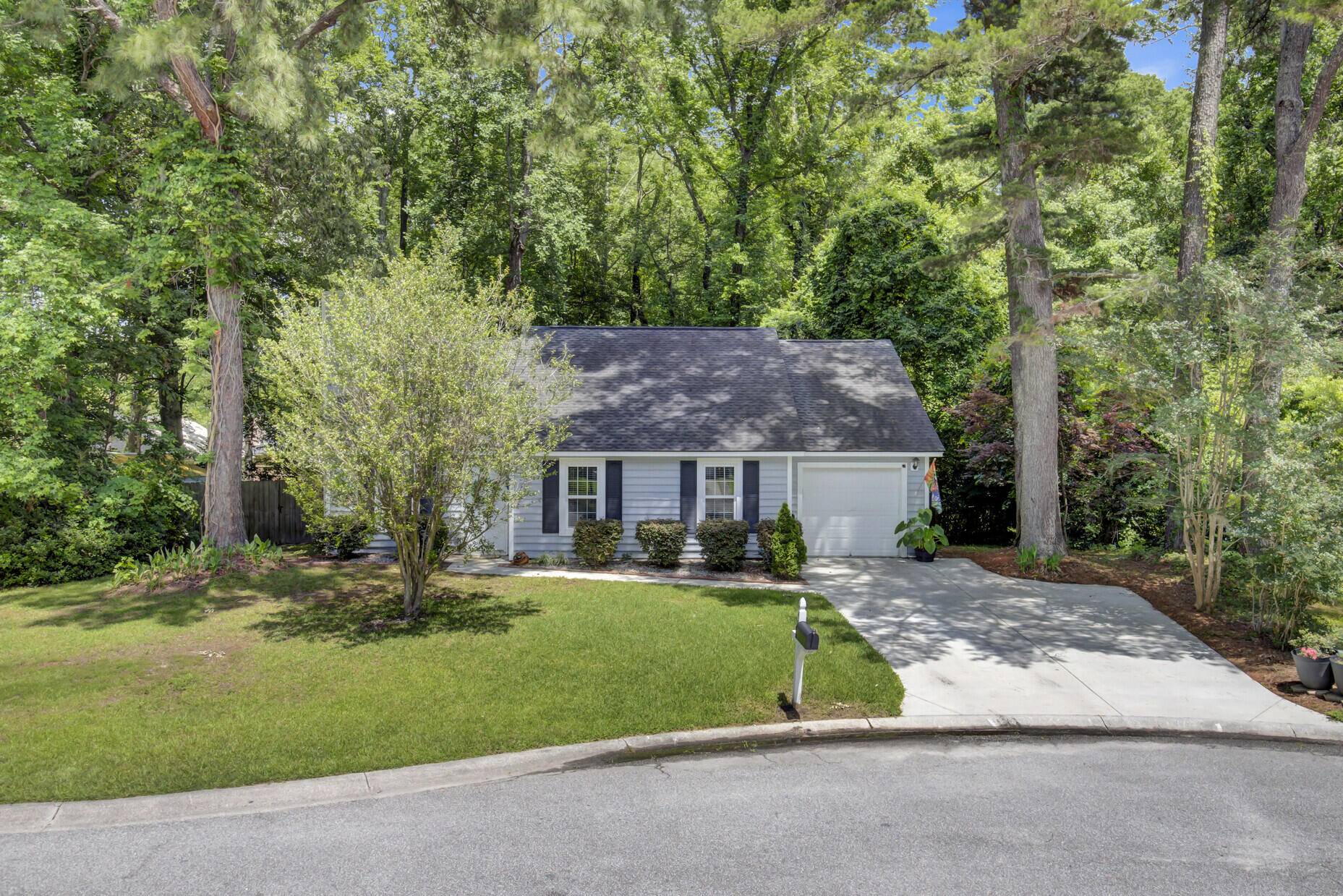 Summerville, SC 29485,405 White Church Ln