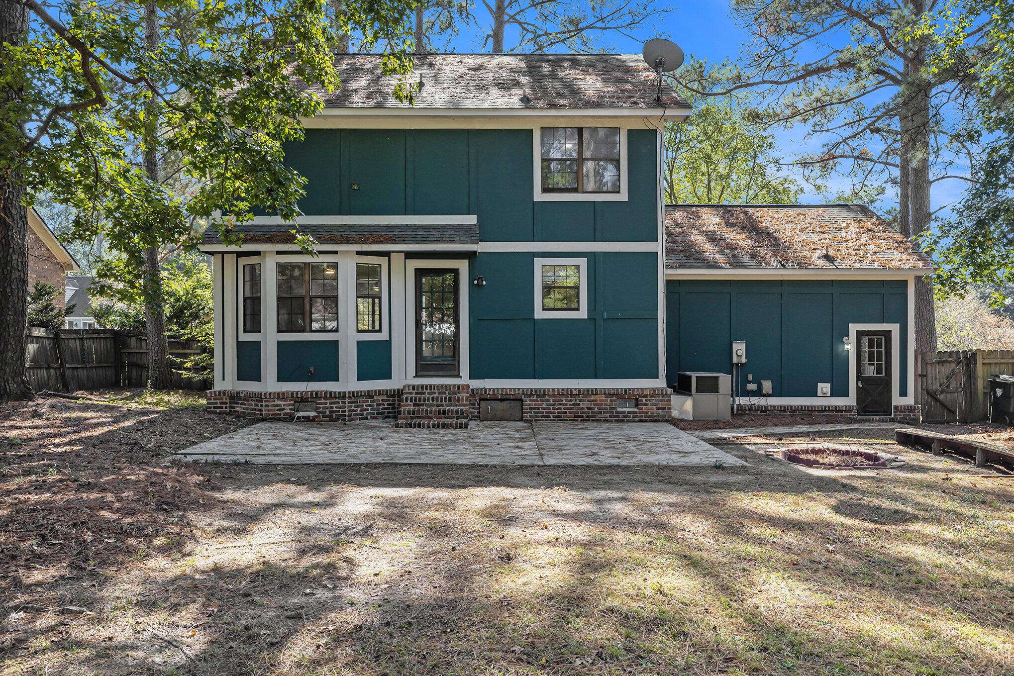 Summerville, SC 29485,131 Boone Dr