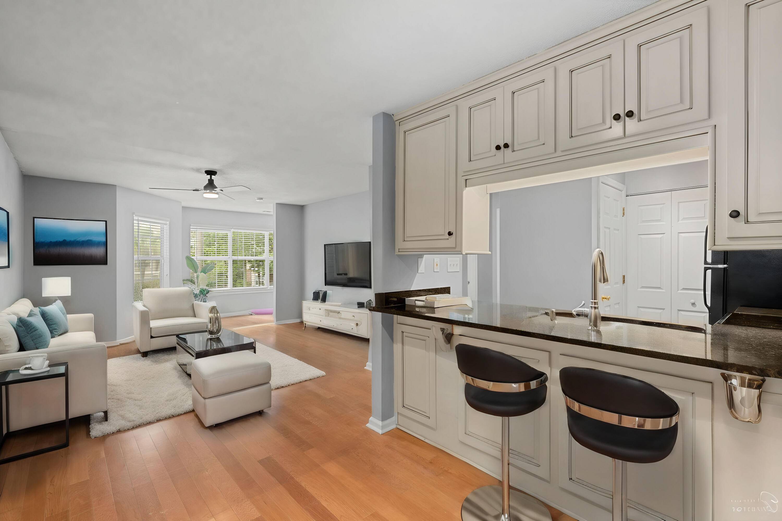 Summerville, SC 29485,188 Midland Pkwy #105