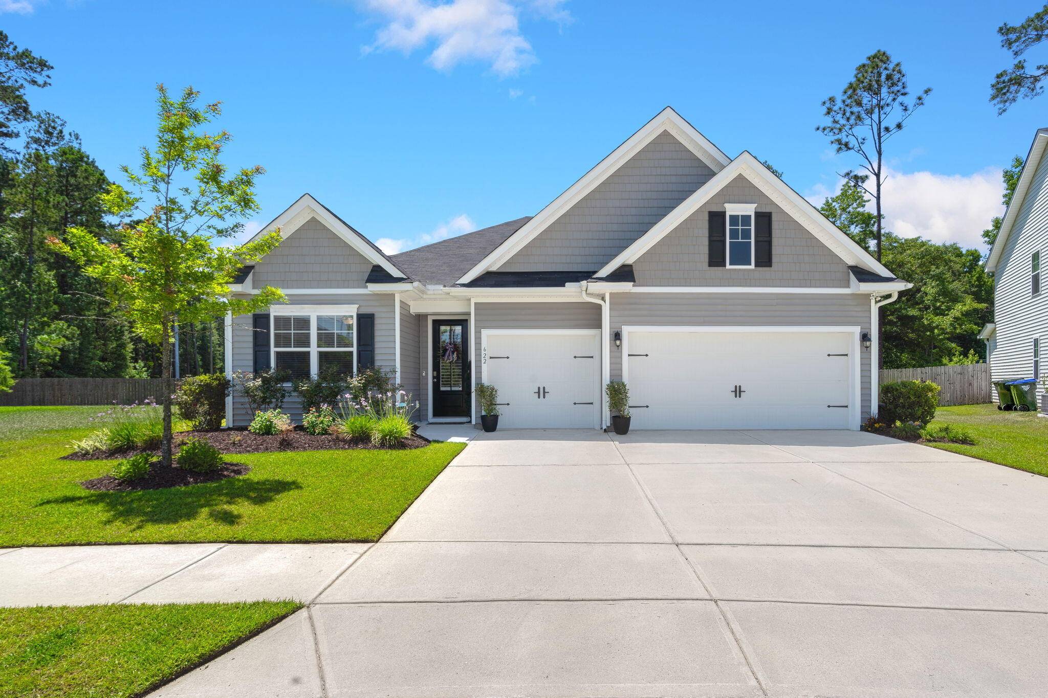 Summerville, SC 29483,622 Kilarney Road