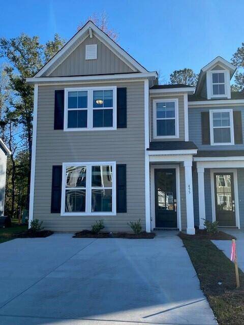 Summerville, SC 29483,495 Green Fern Dr