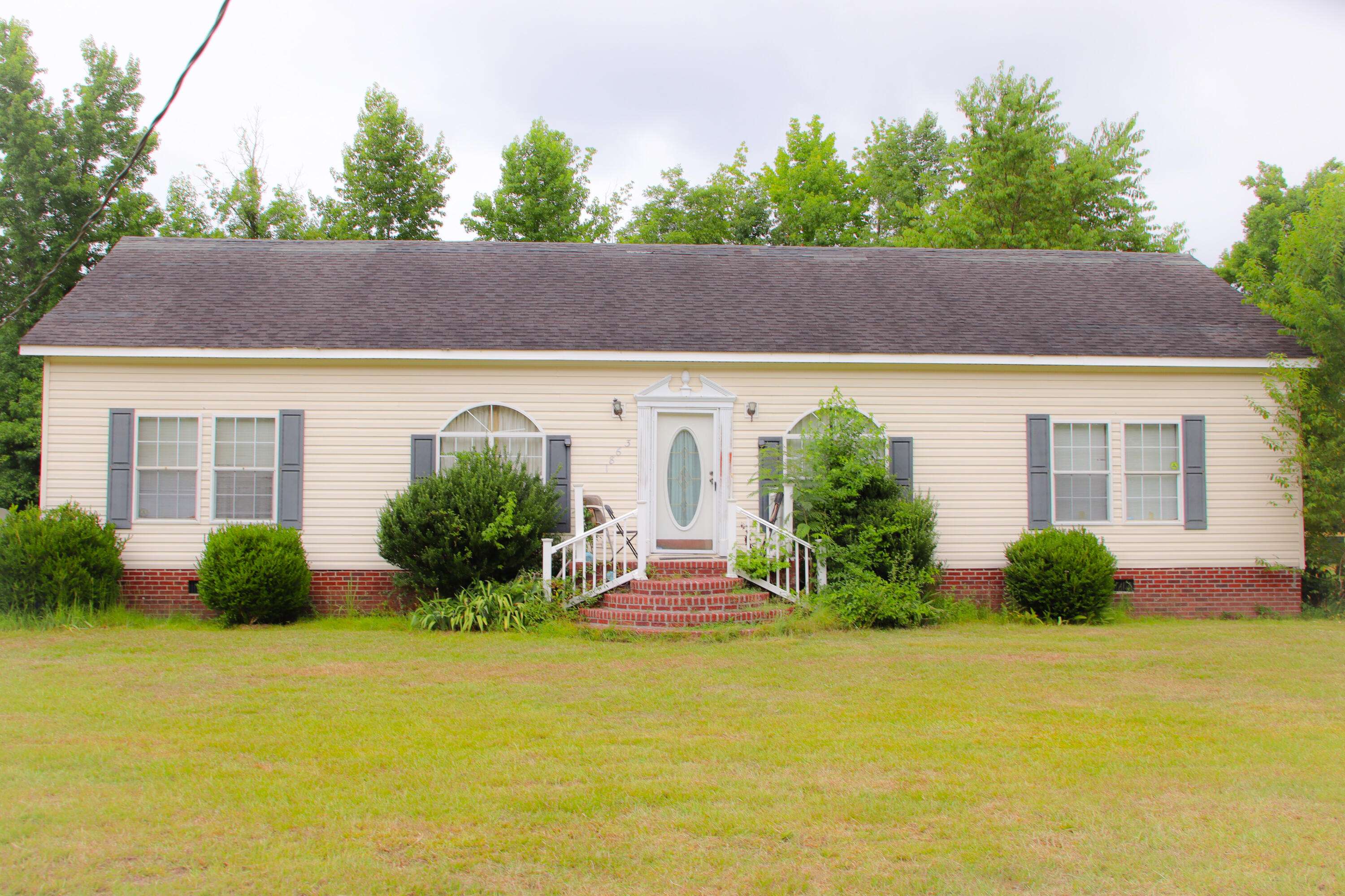 Holly Hill, SC 29059,1863 Camden Rd