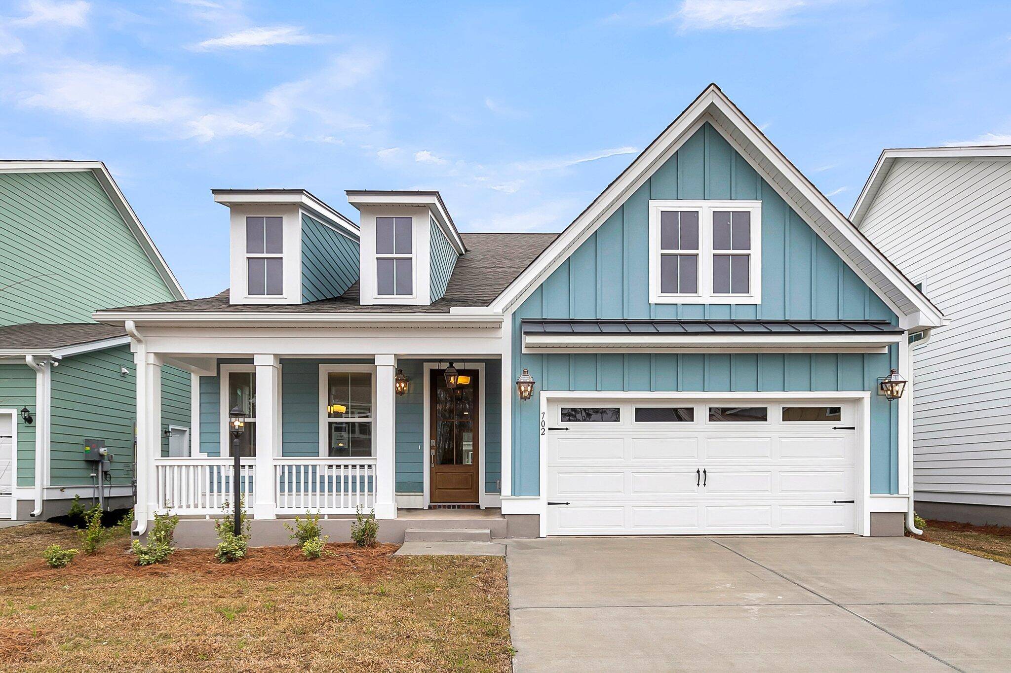 Summerville, SC 29486,702 Maynard Ln