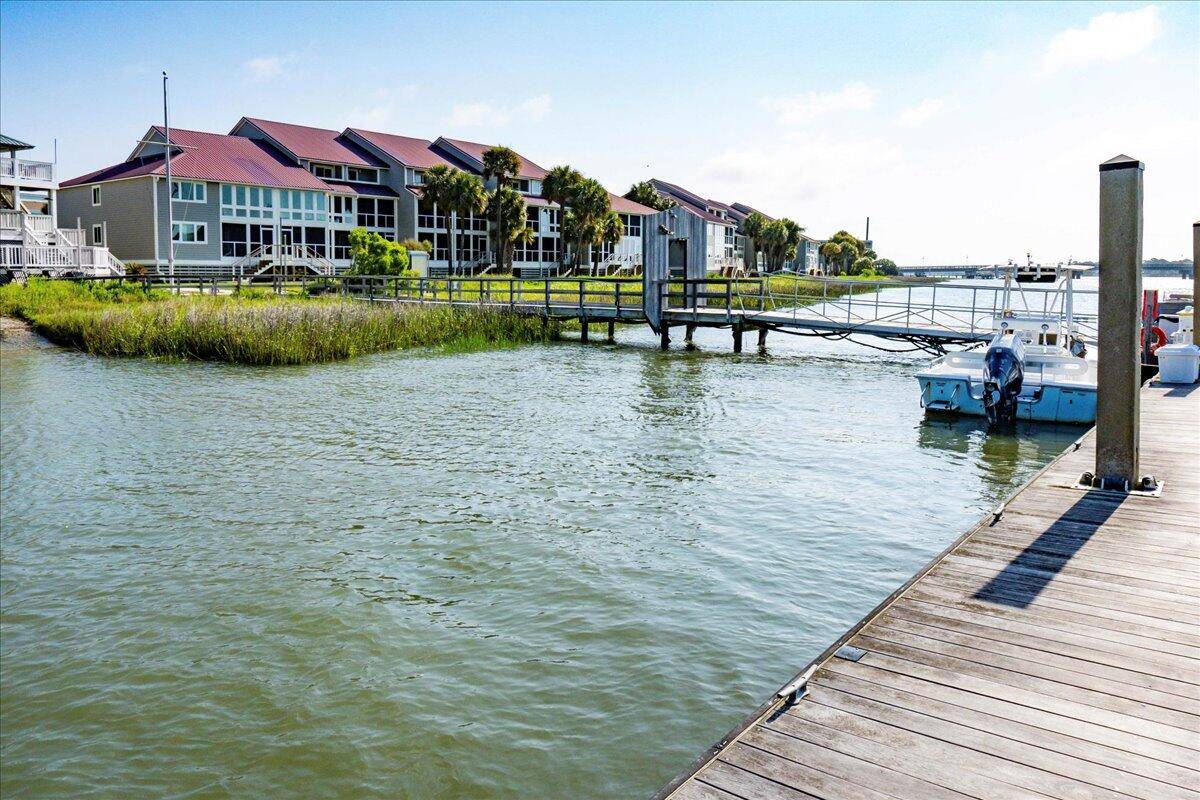 Folly Beach, SC 29439,2 Mcdonough Rd #F-2