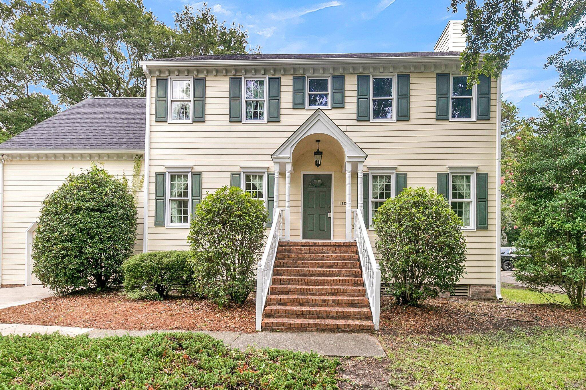 Mount Pleasant, SC 29464,1484 Oaklanding Rd