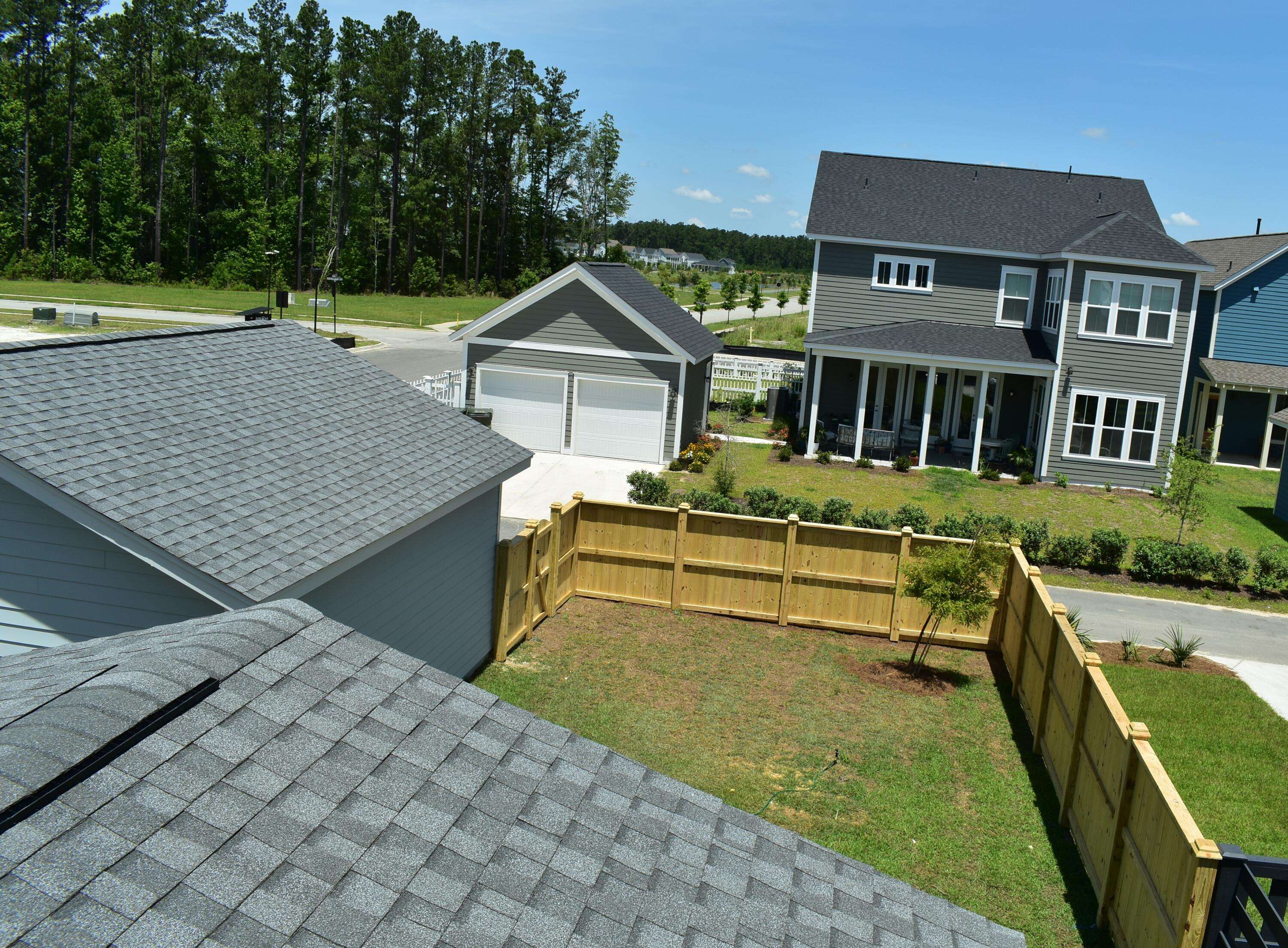Summerville, SC 29486,400 Swaying Pine Ln