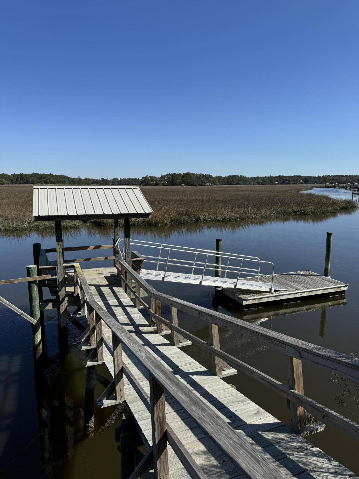 Edisto Island, SC 29438,8250 Crooked Creek Ln