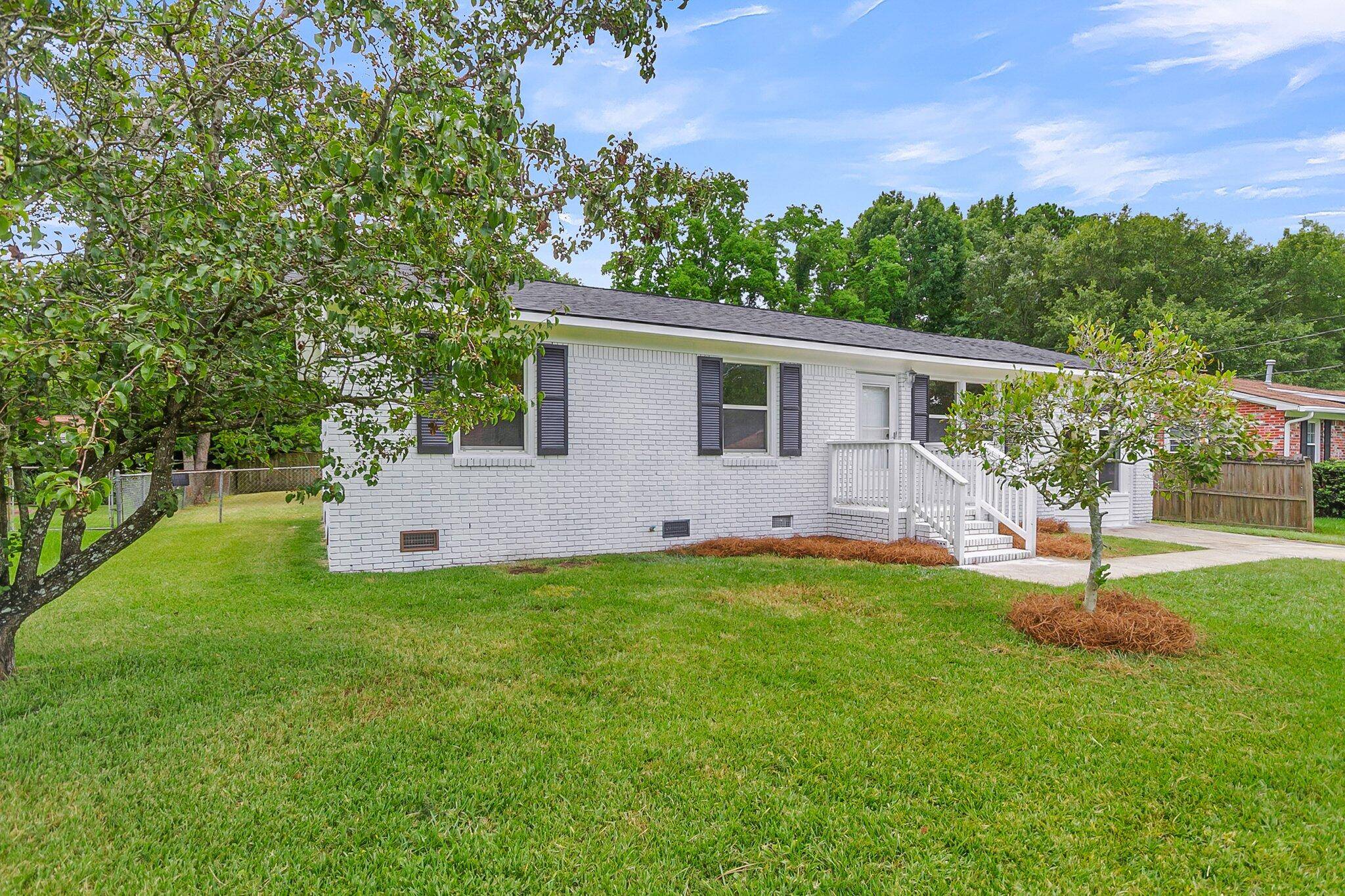 Goose Creek, SC 29445,110 Wisteria Rd