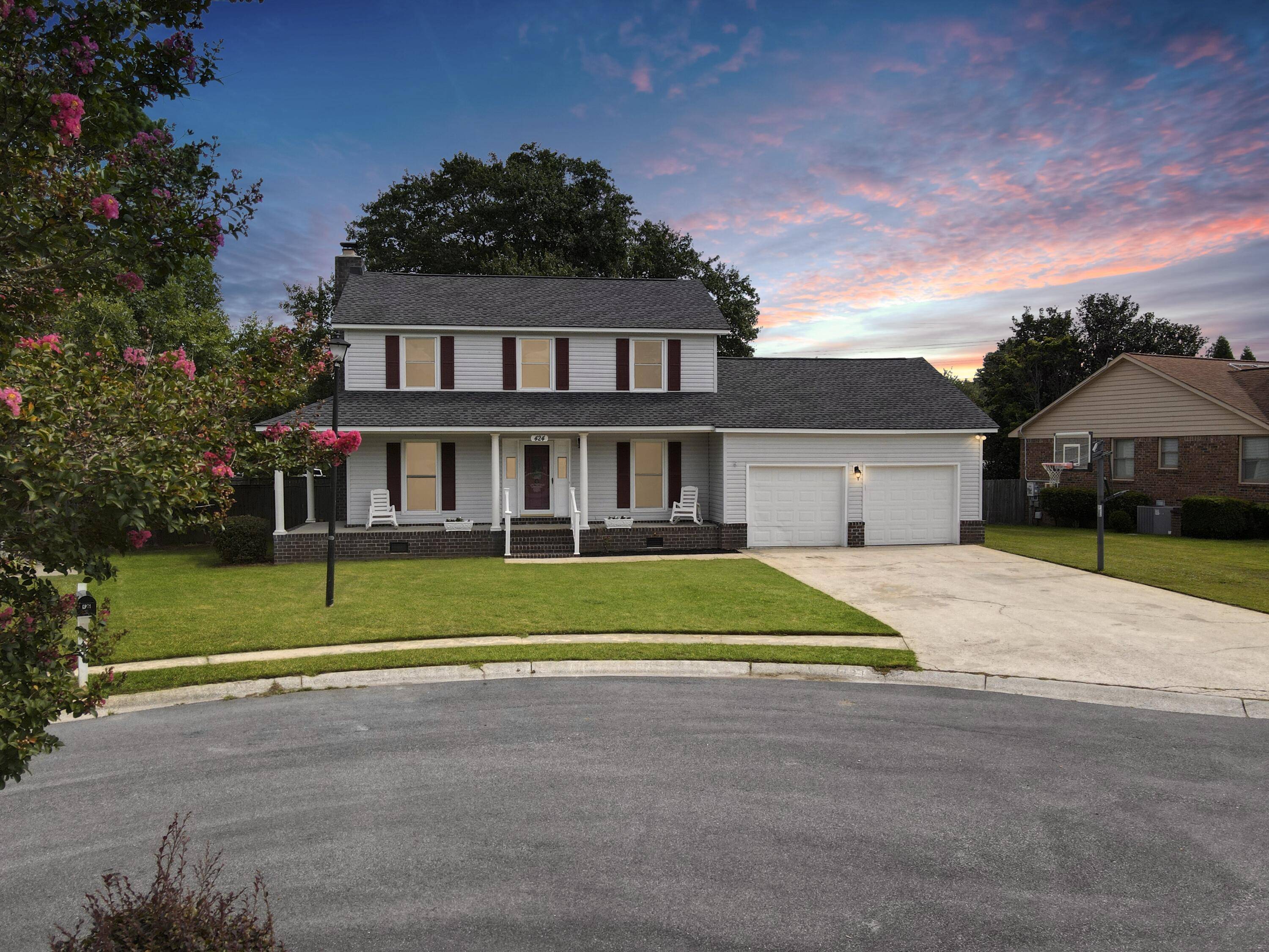 Summerville, SC 29483,424 Eastover Cir