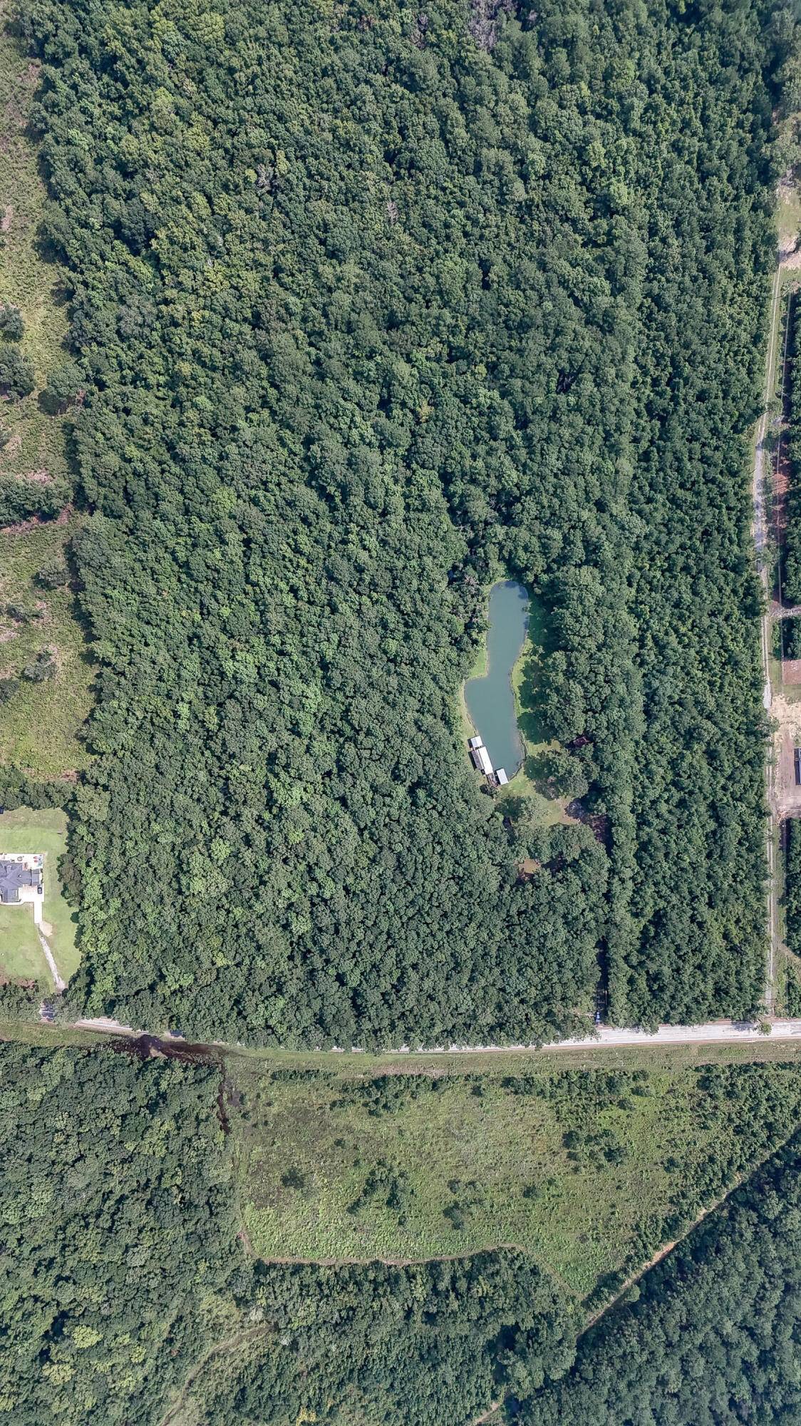 Huger, SC 29450,0 United Dr