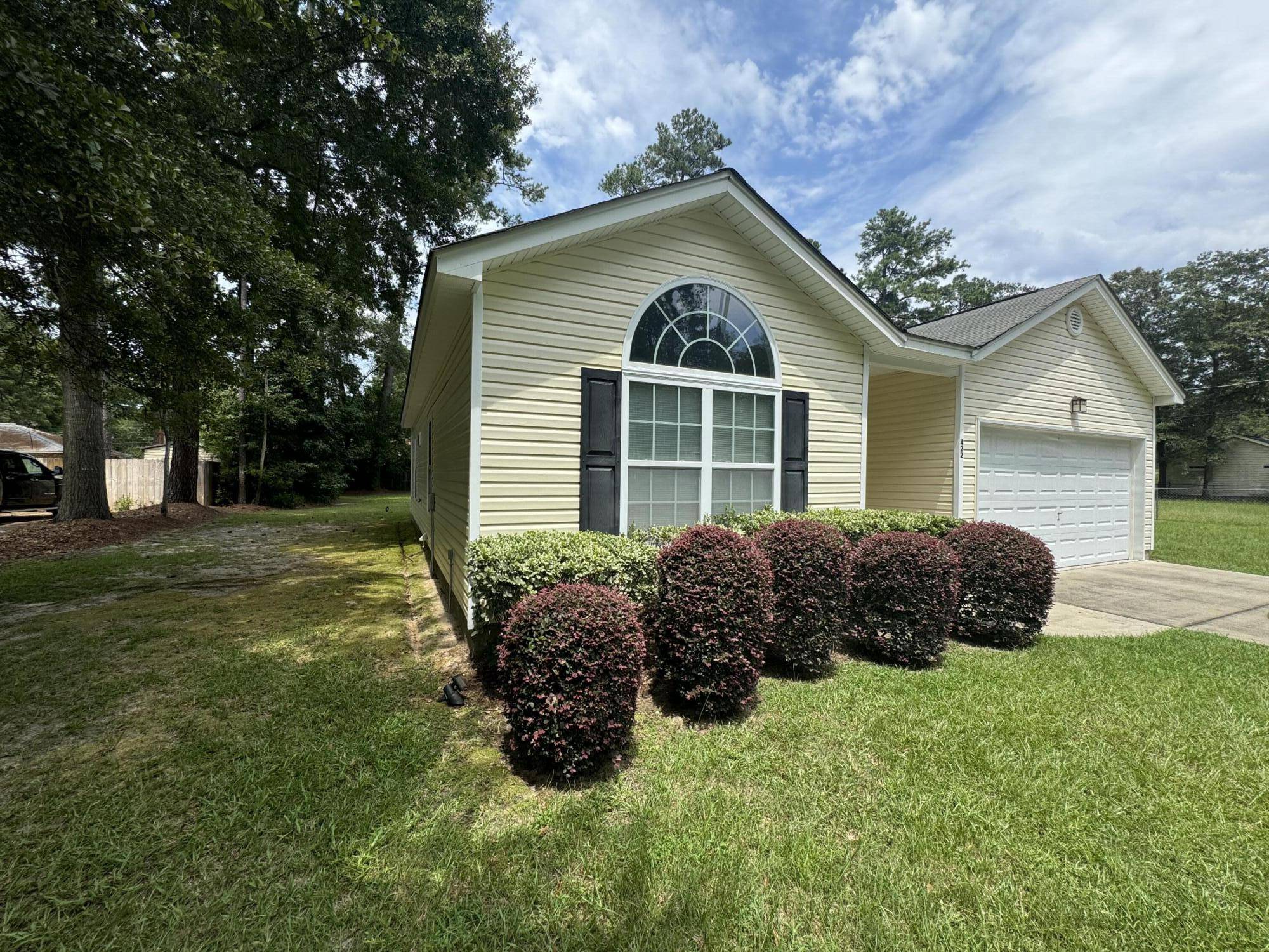 Walterboro, SC 29488,422 Constance St