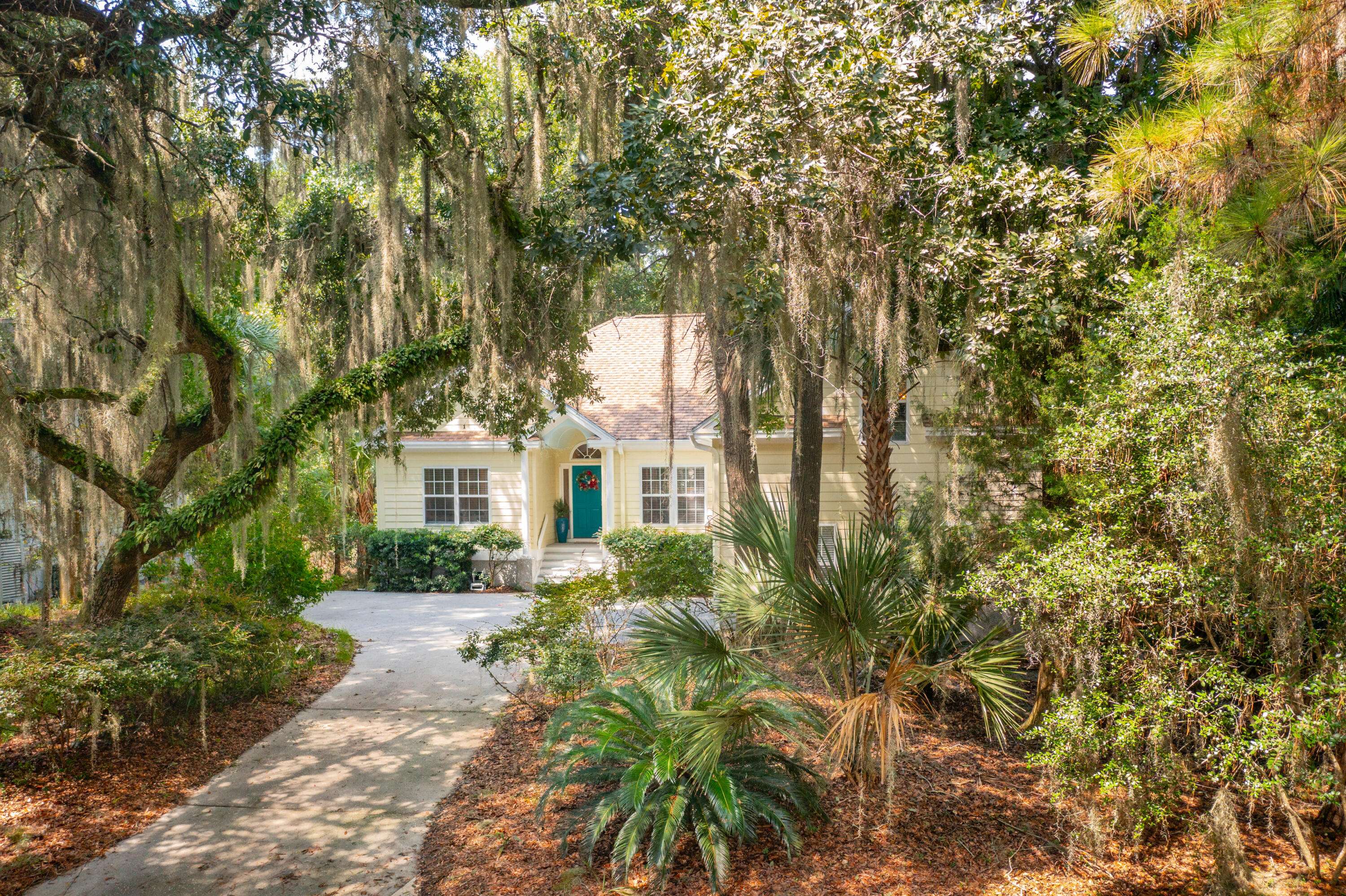 Seabrook Island, SC 29455,2737 Old Forest Dr