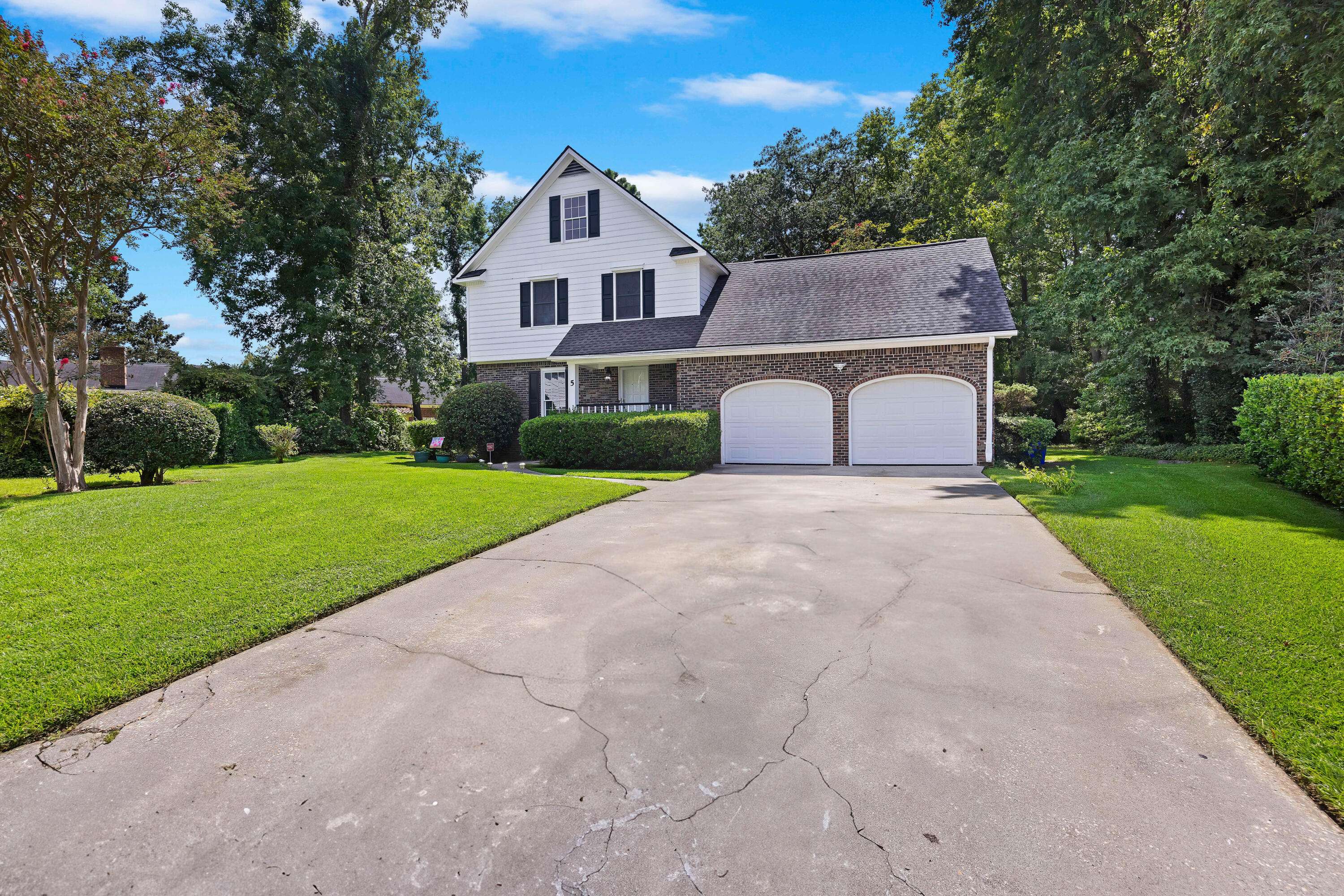 Charleston, SC 29407,5 Avon Ct