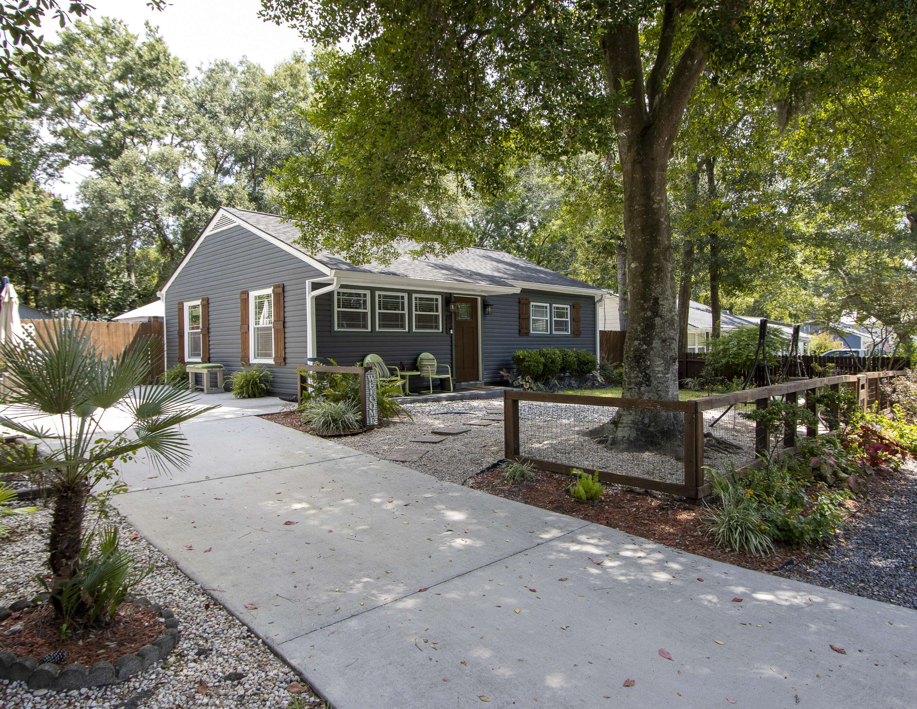 Hanahan, SC 29410,5824 Canterbury Dr