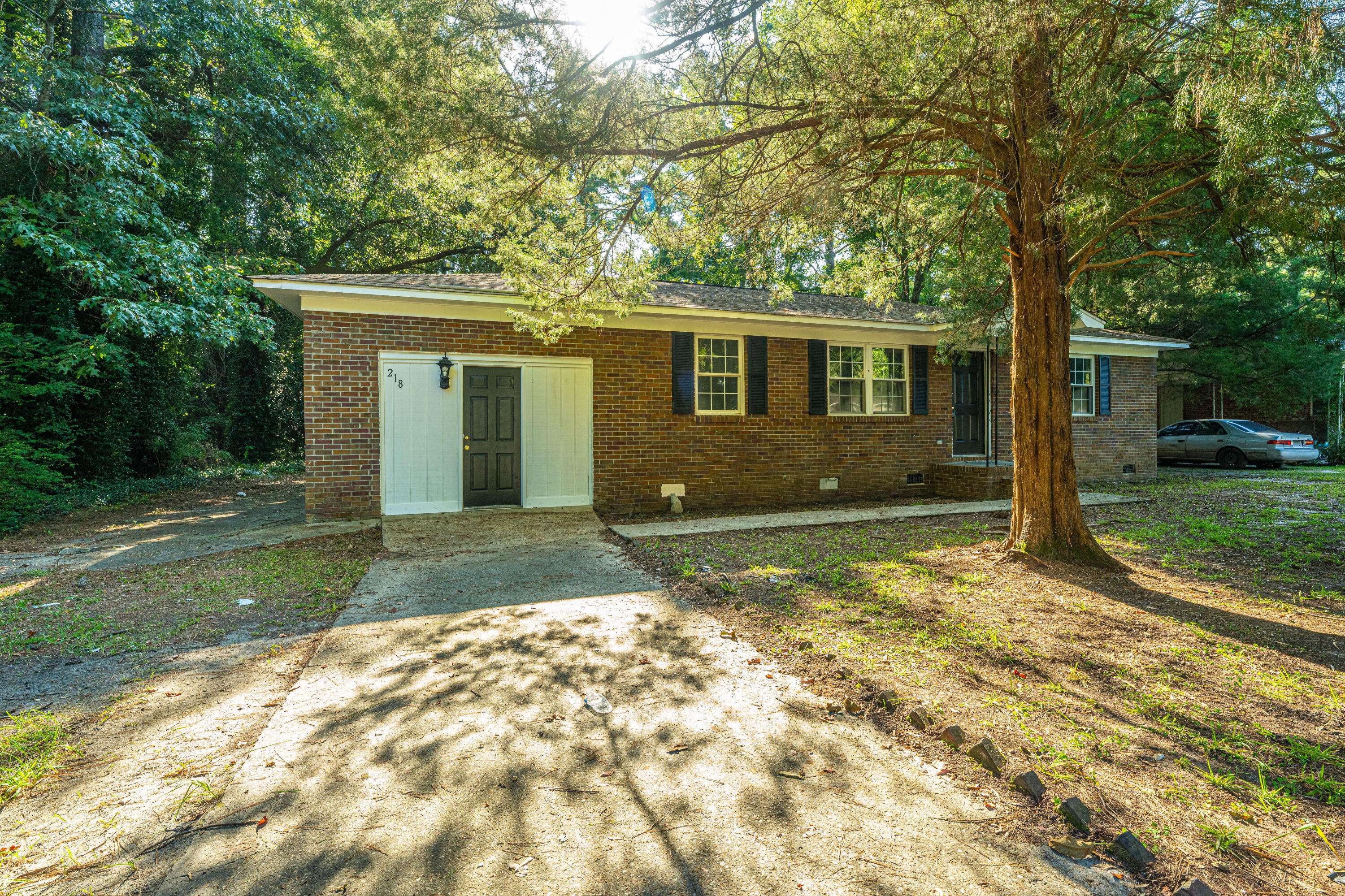 Moncks Corner, SC 29461,218 Trivers Dr