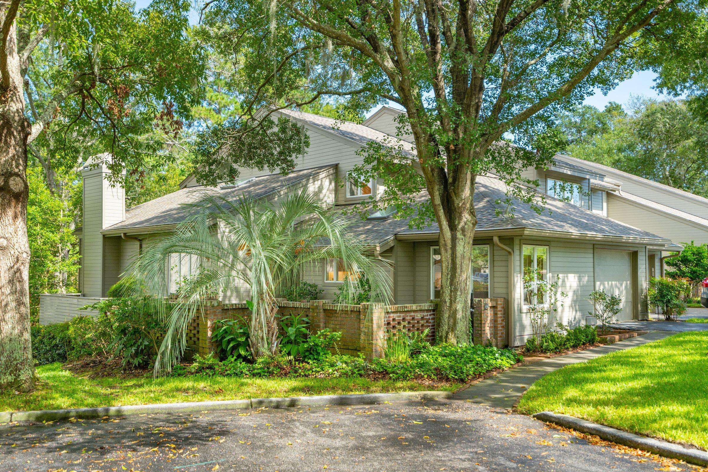 Charleston, SC 29412,32 Wappoo Creek Pl