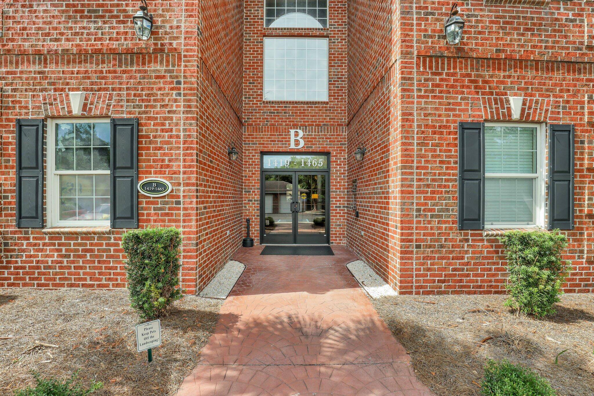 Mount Pleasant, SC 29464,1443 Cambridge Lakes Dr