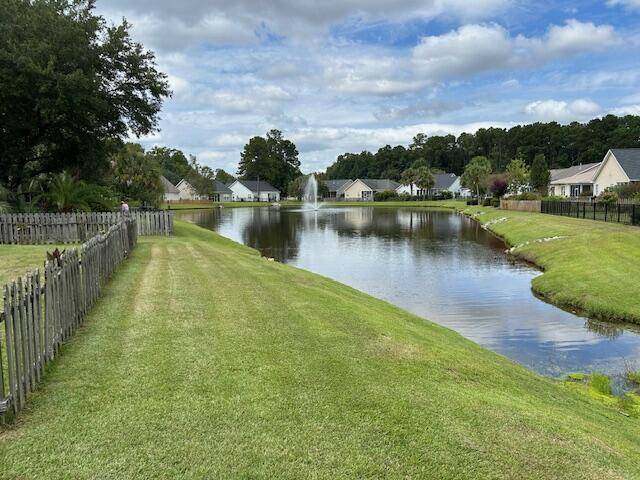 Summerville, SC 29485,4948 Franconia Dr