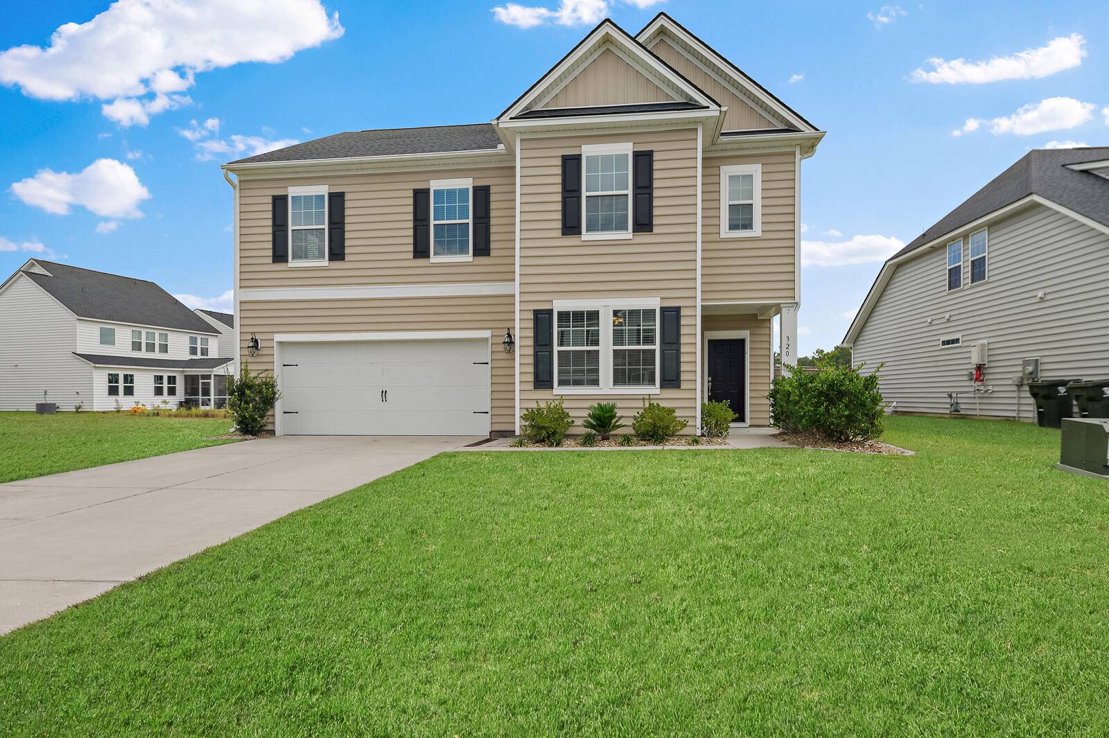 Summerville, SC 29486,320 Blue Shadows Ct