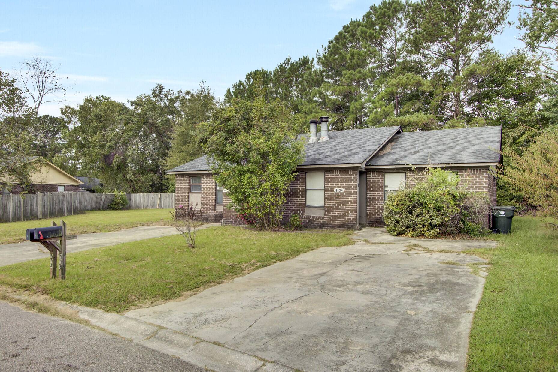 Summerville, SC 29483,113 Woodduck Dr #A-B