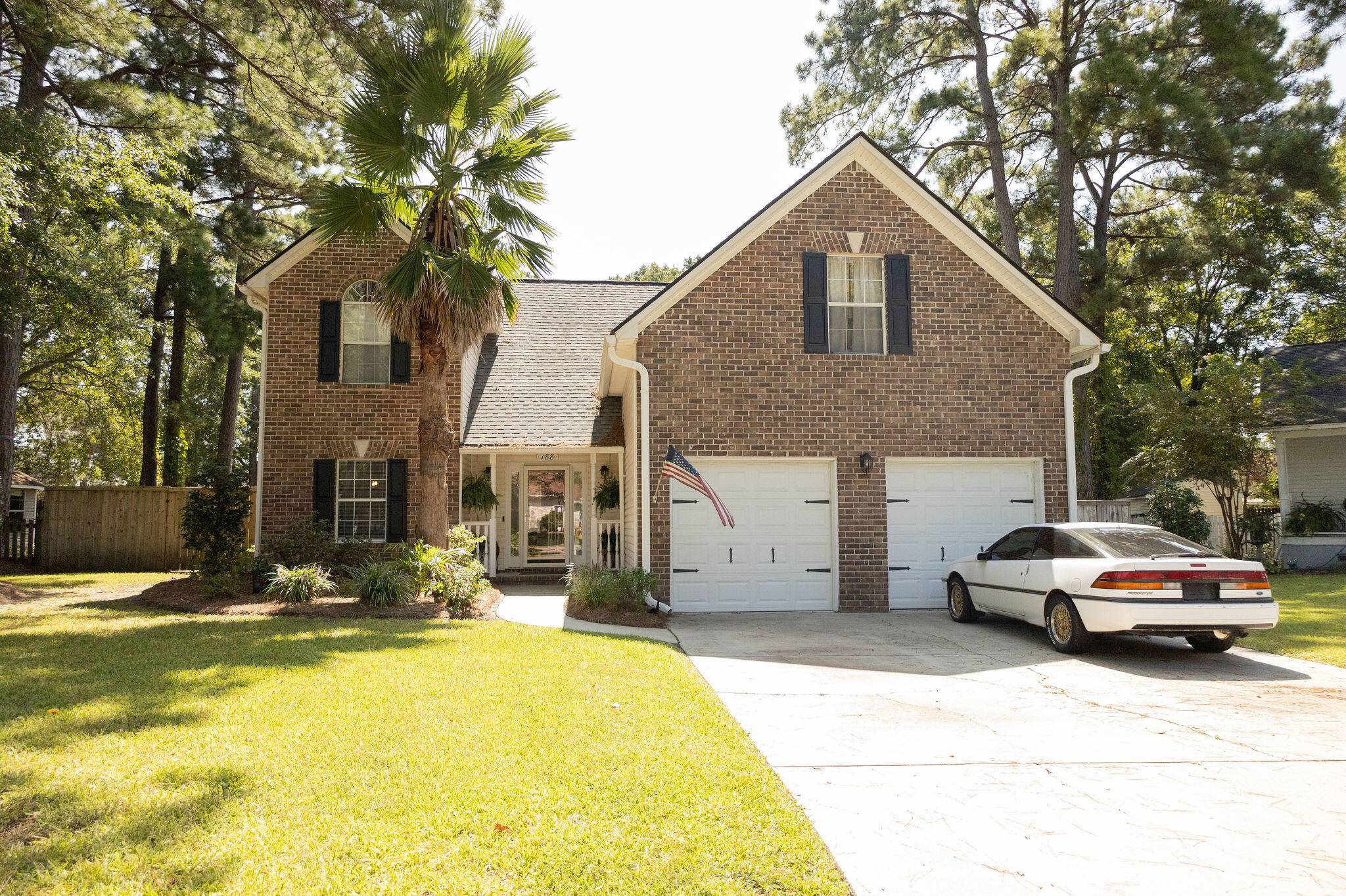 Summerville, SC 29483,188 Bamert St