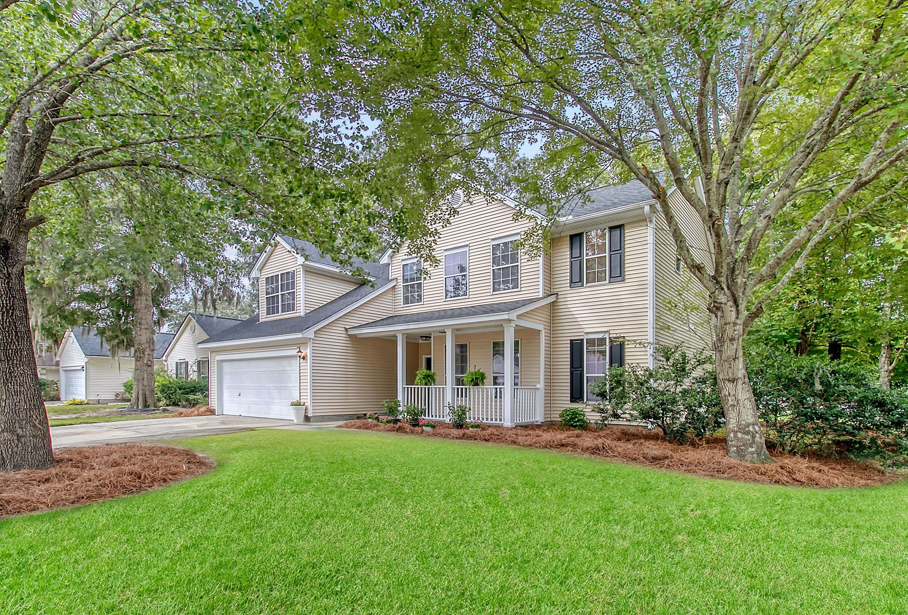 North Charleston, SC 29420,8506 Falling Leaf Ln