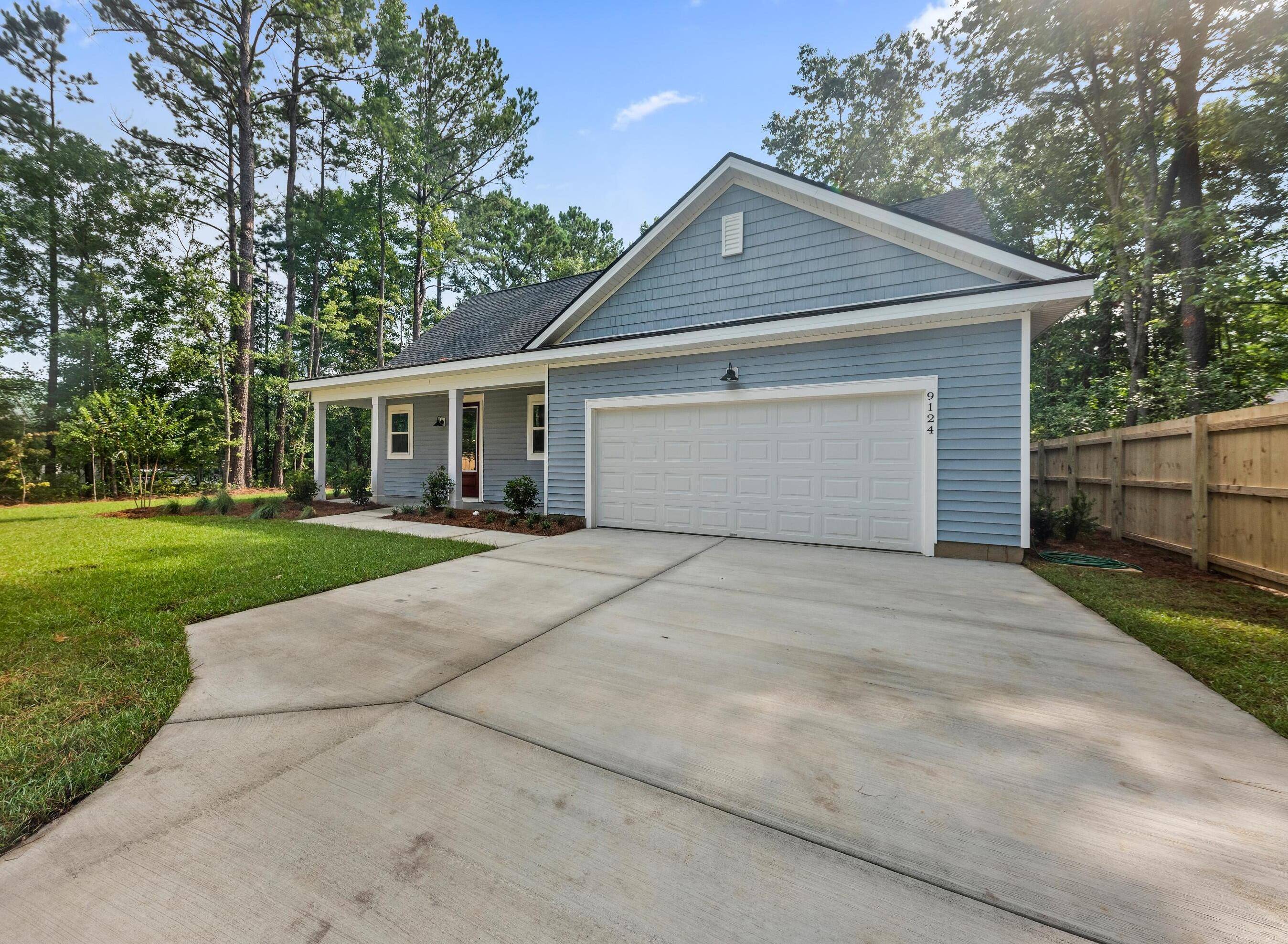 North Charleston, SC 29406,9124 Timber St