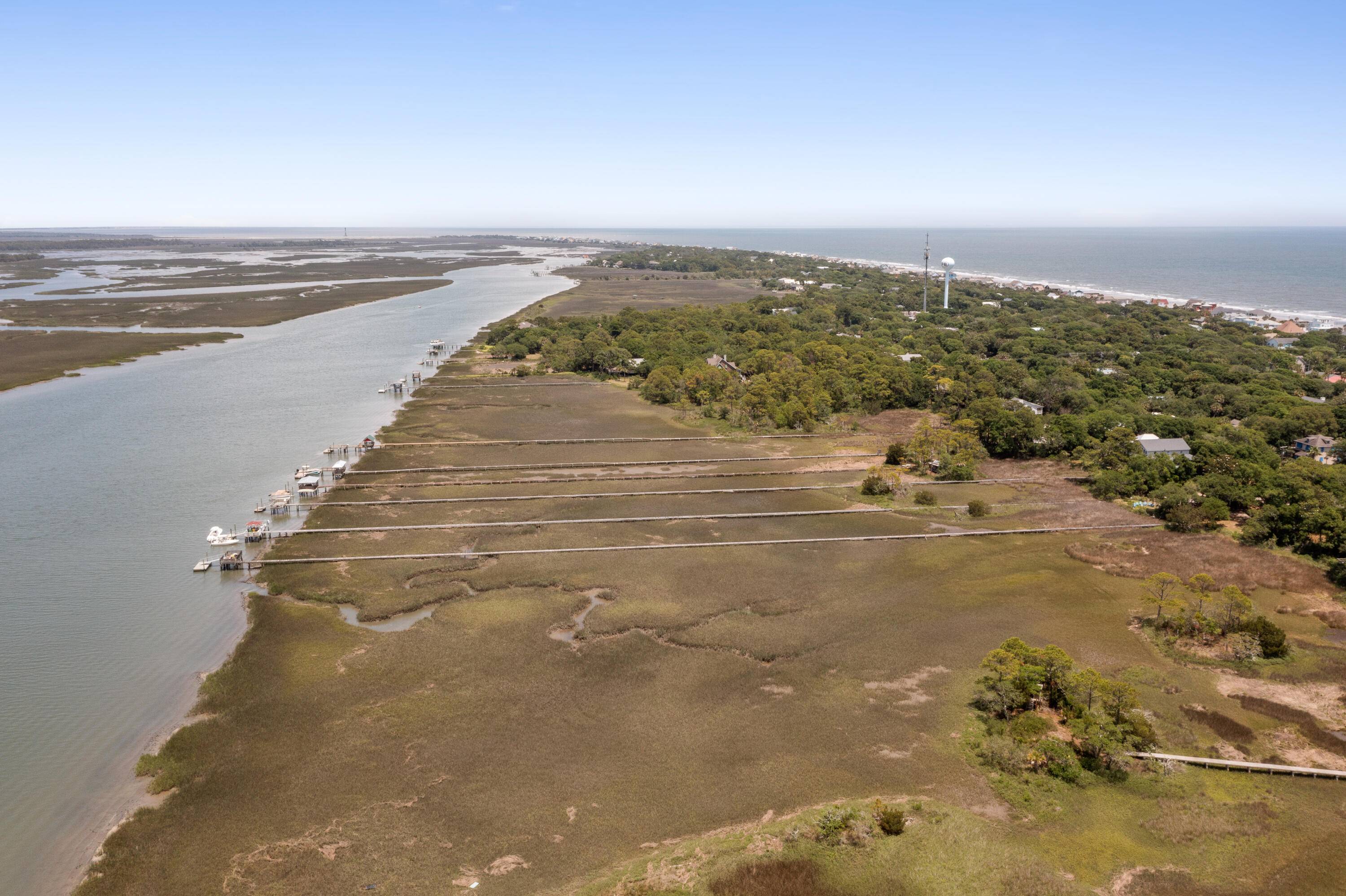 Folly Beach, SC 29439,218 E Huron Ave