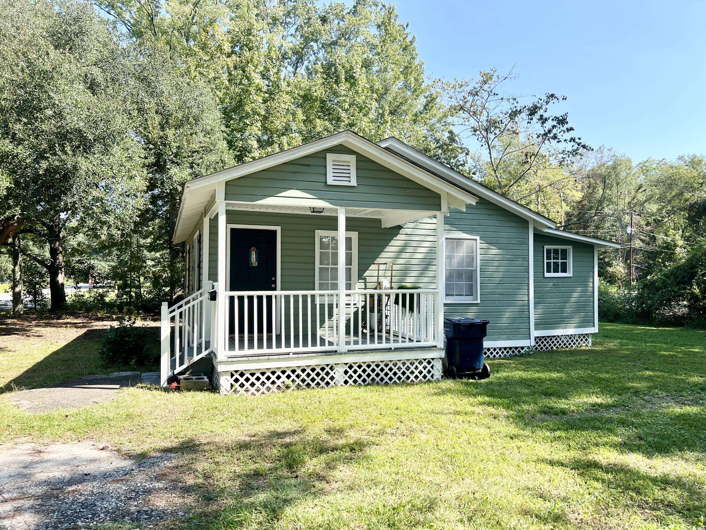 Walterboro, SC 29488,218 Live Oak St