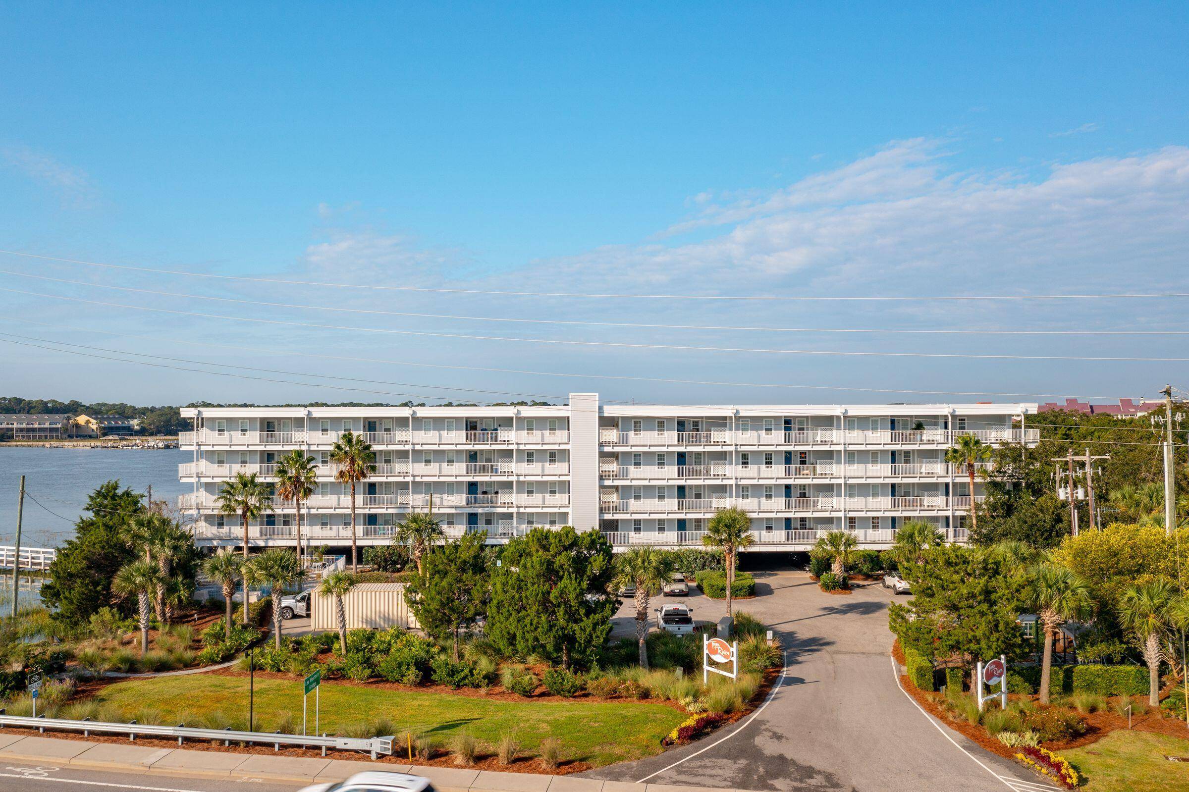 Folly Beach, SC 29439,2395 Folly Rd #4a