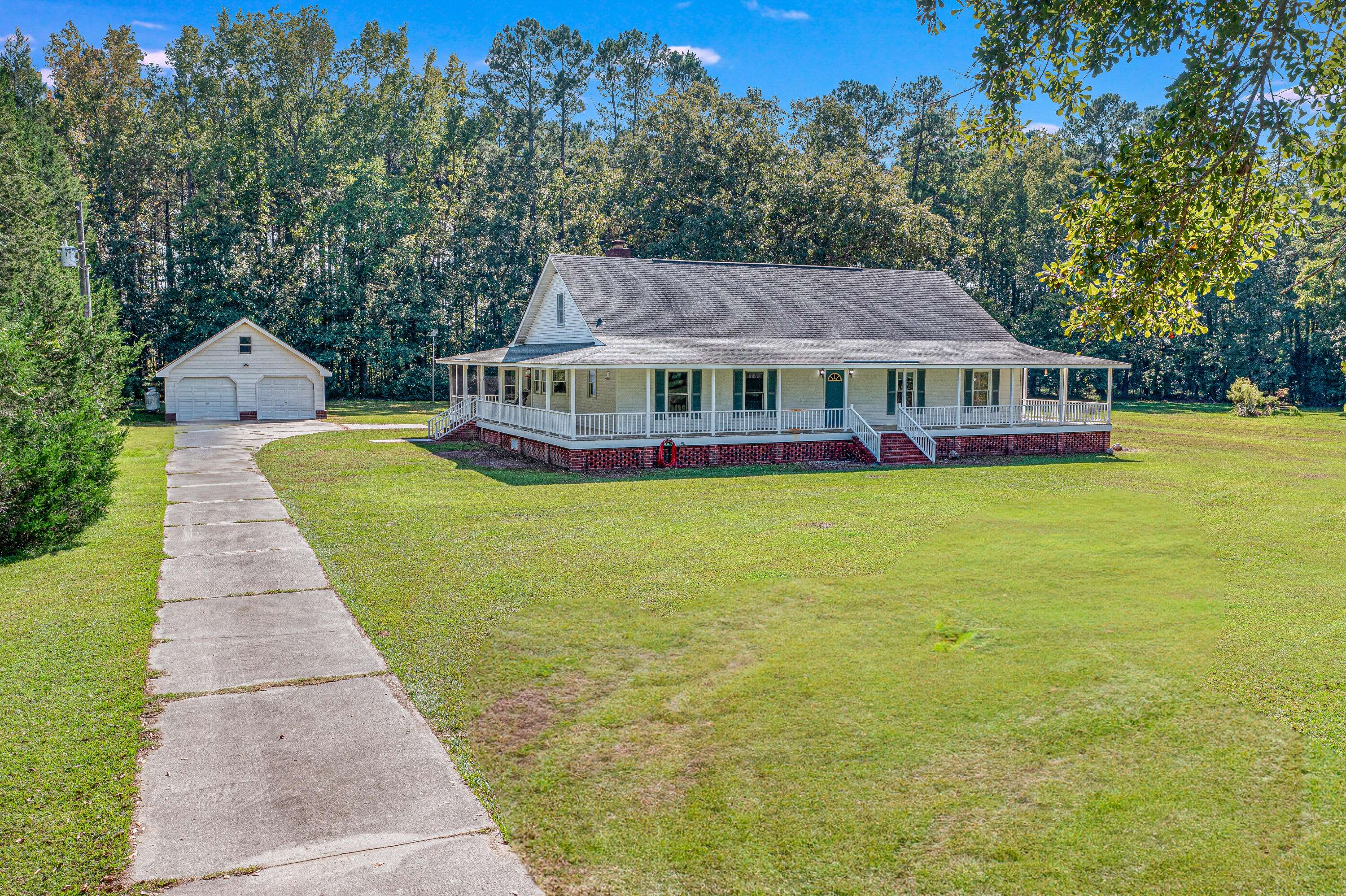 Ridgeville, SC 29472,643 Whippoorwill Ln