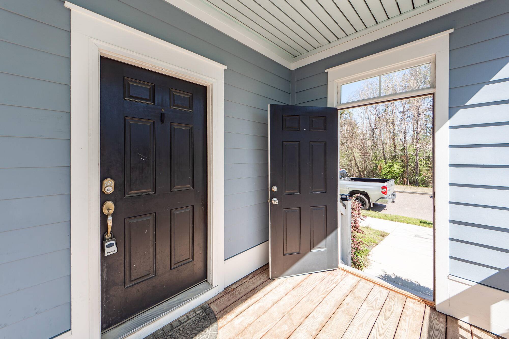 Summerville, SC 29483,208 Sweetspire Ln