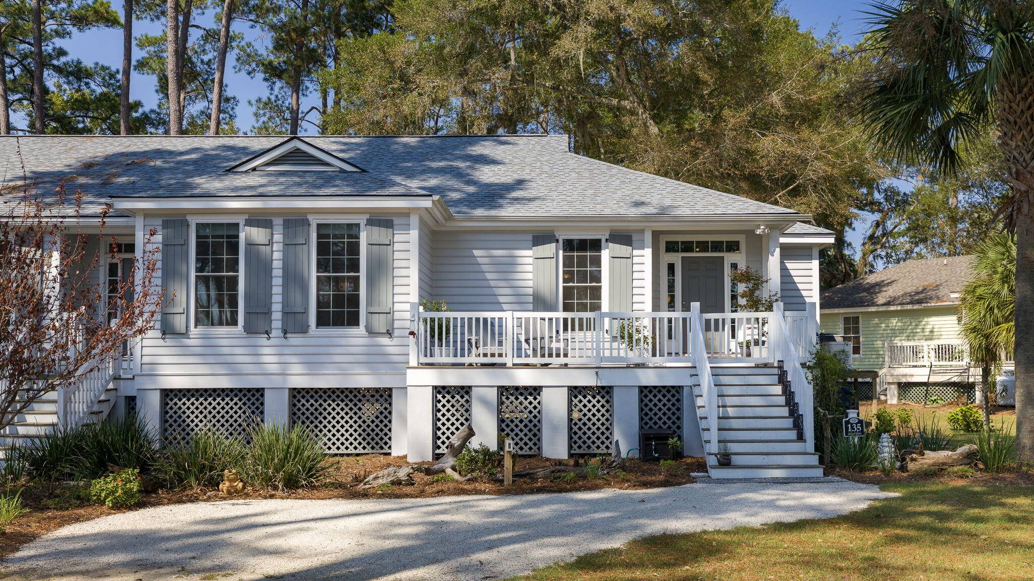 Daufuskie Island, SC 29915,135 Avenue Of Oaks