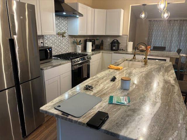 North Charleston, SC 29406,5309 Good St