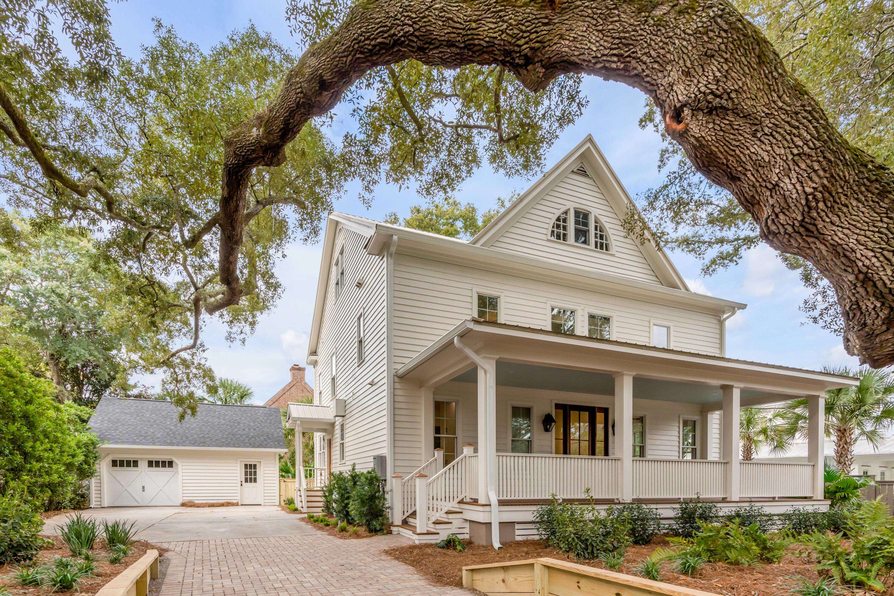 Mount Pleasant, SC 29464,517 Royall Ave