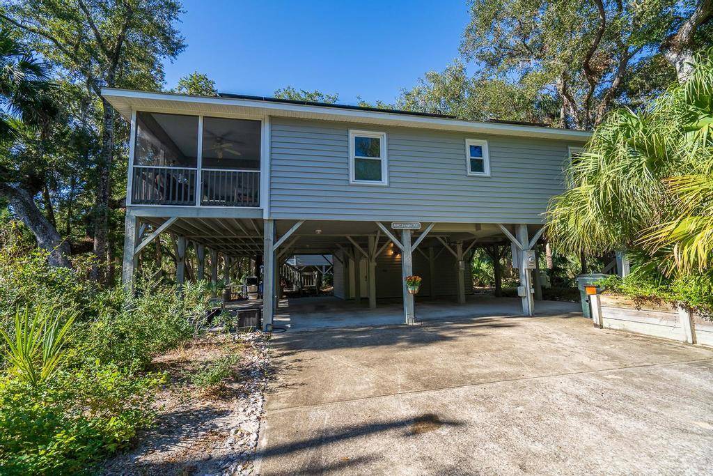 Edisto Island, SC 29438,1002 Jungle Rd