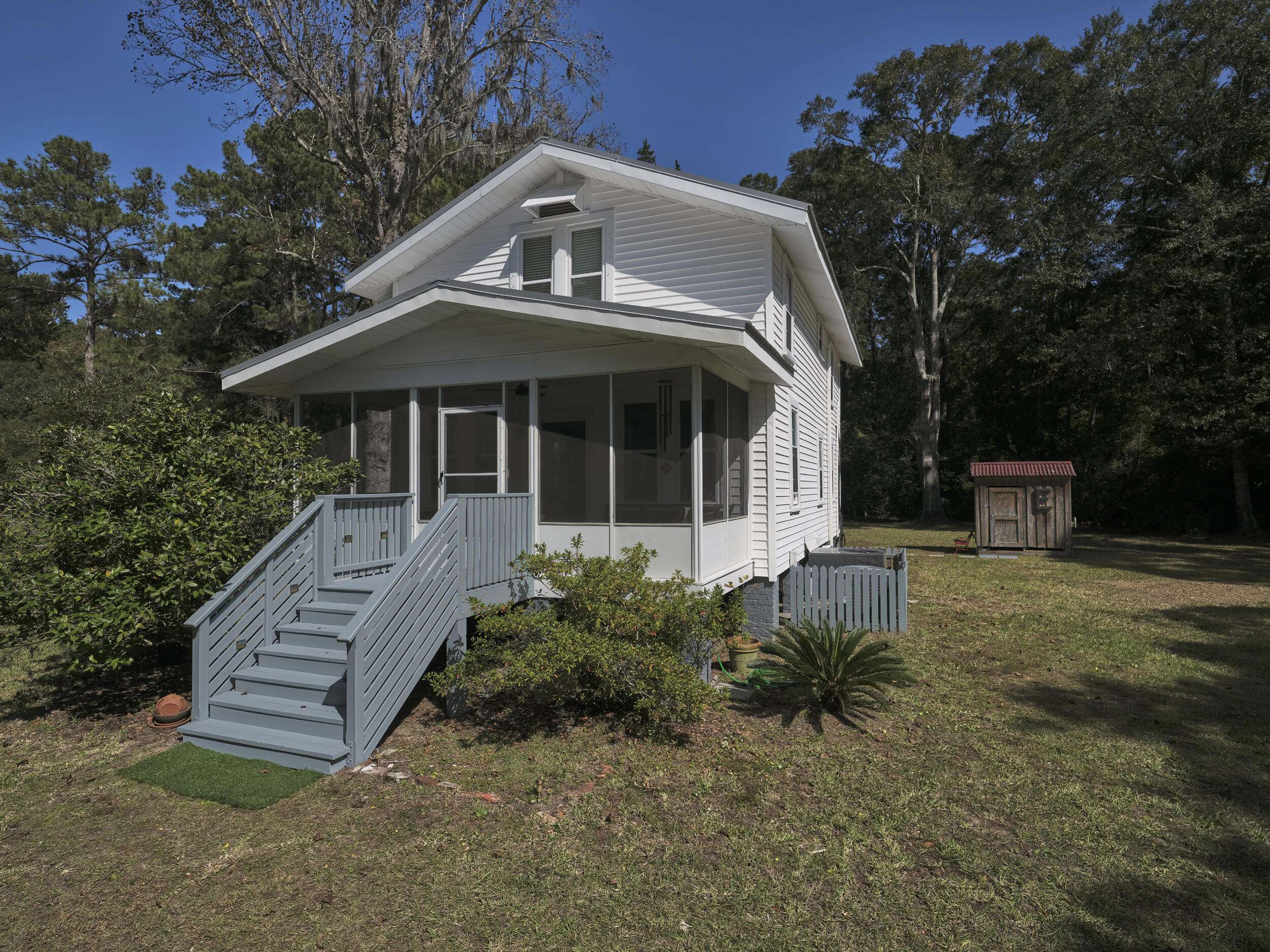 Edisto Island, SC 29438,8057 Point Of Pines Rd