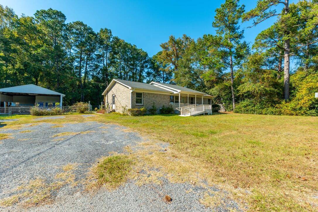 Moncks Corner, SC 29461,111 Jolly Ln