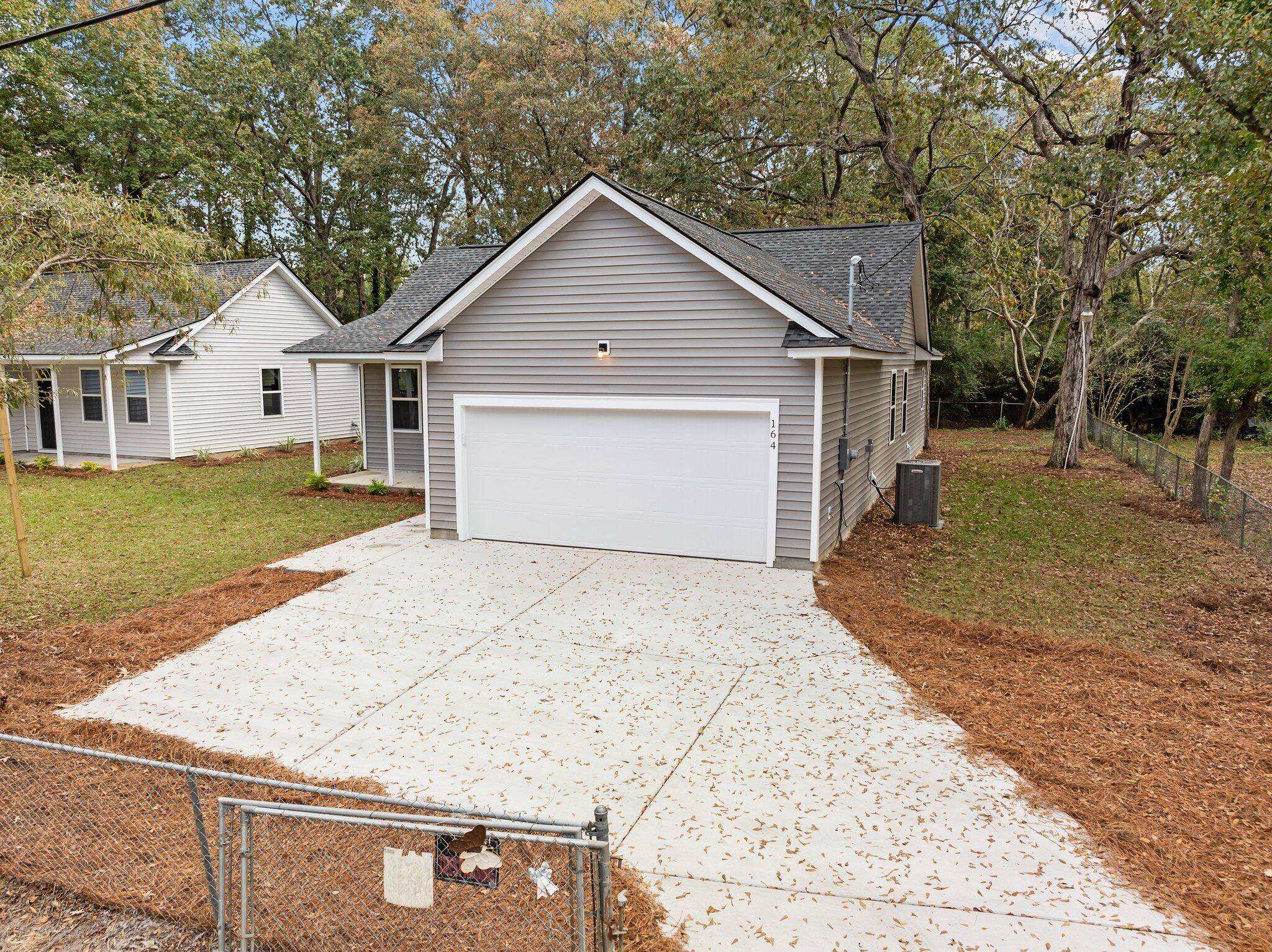 Summerville, SC 29485,164 Aleene Drive Dr