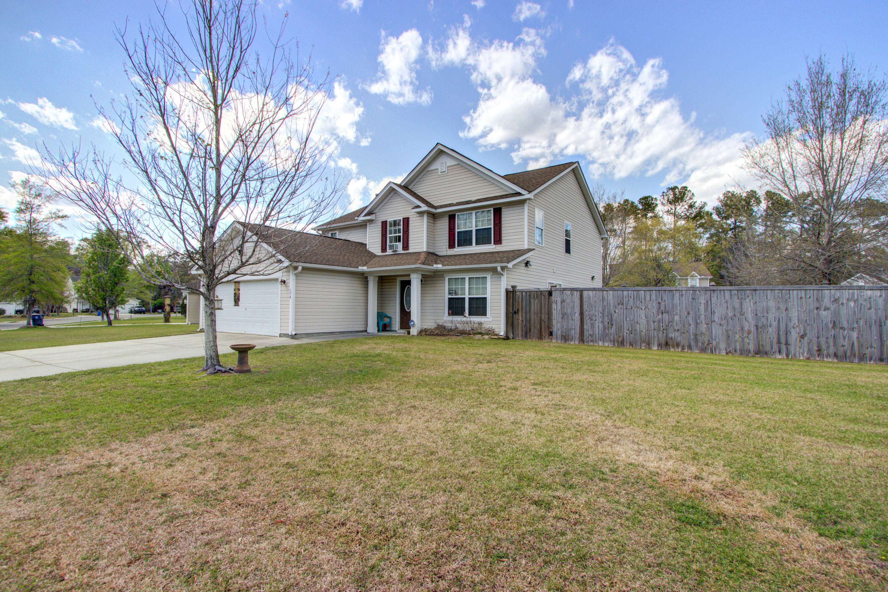 Ladson, SC 29456,174 Education Blvd