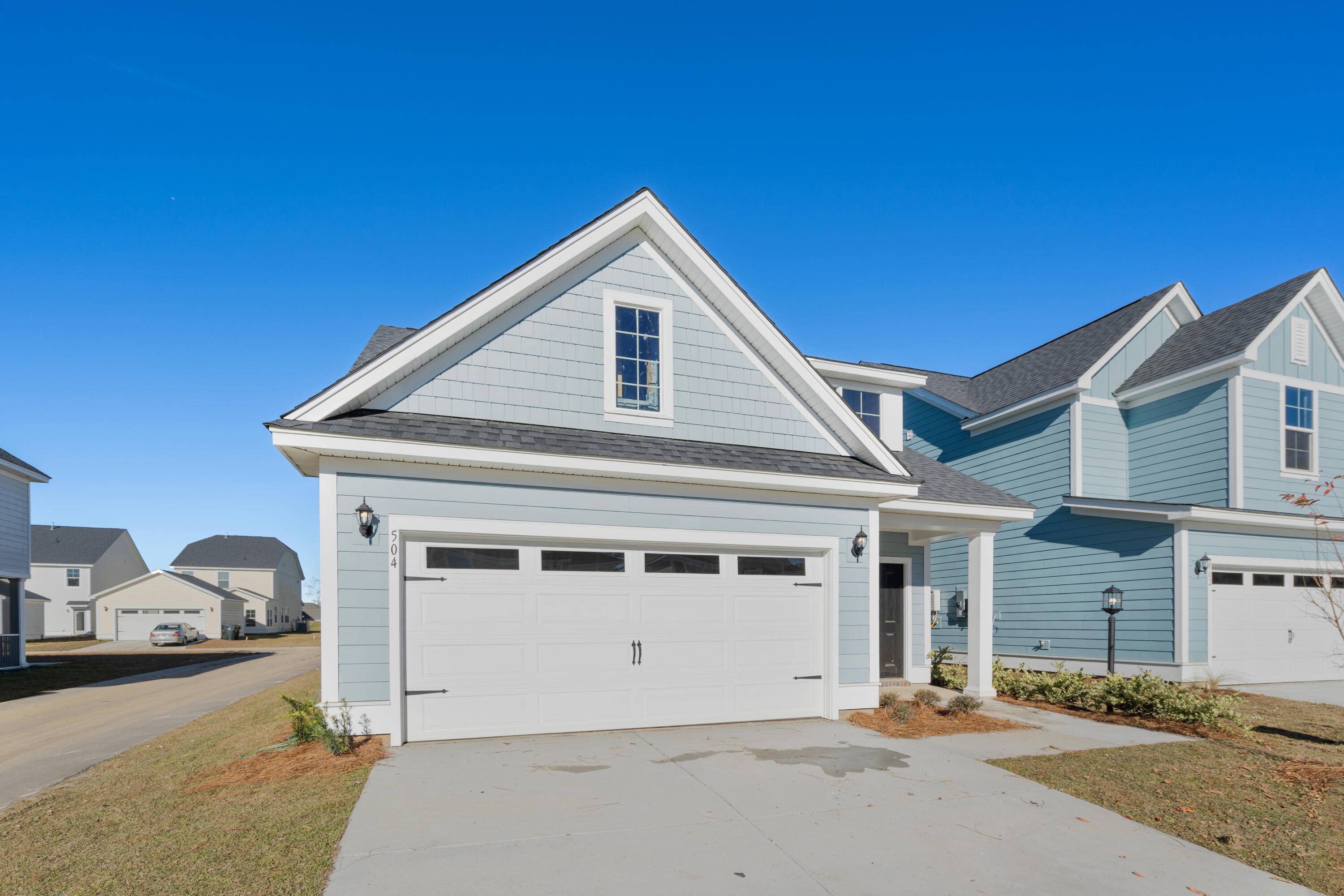 Moncks Corner, SC 29461,782 Opal Wing St