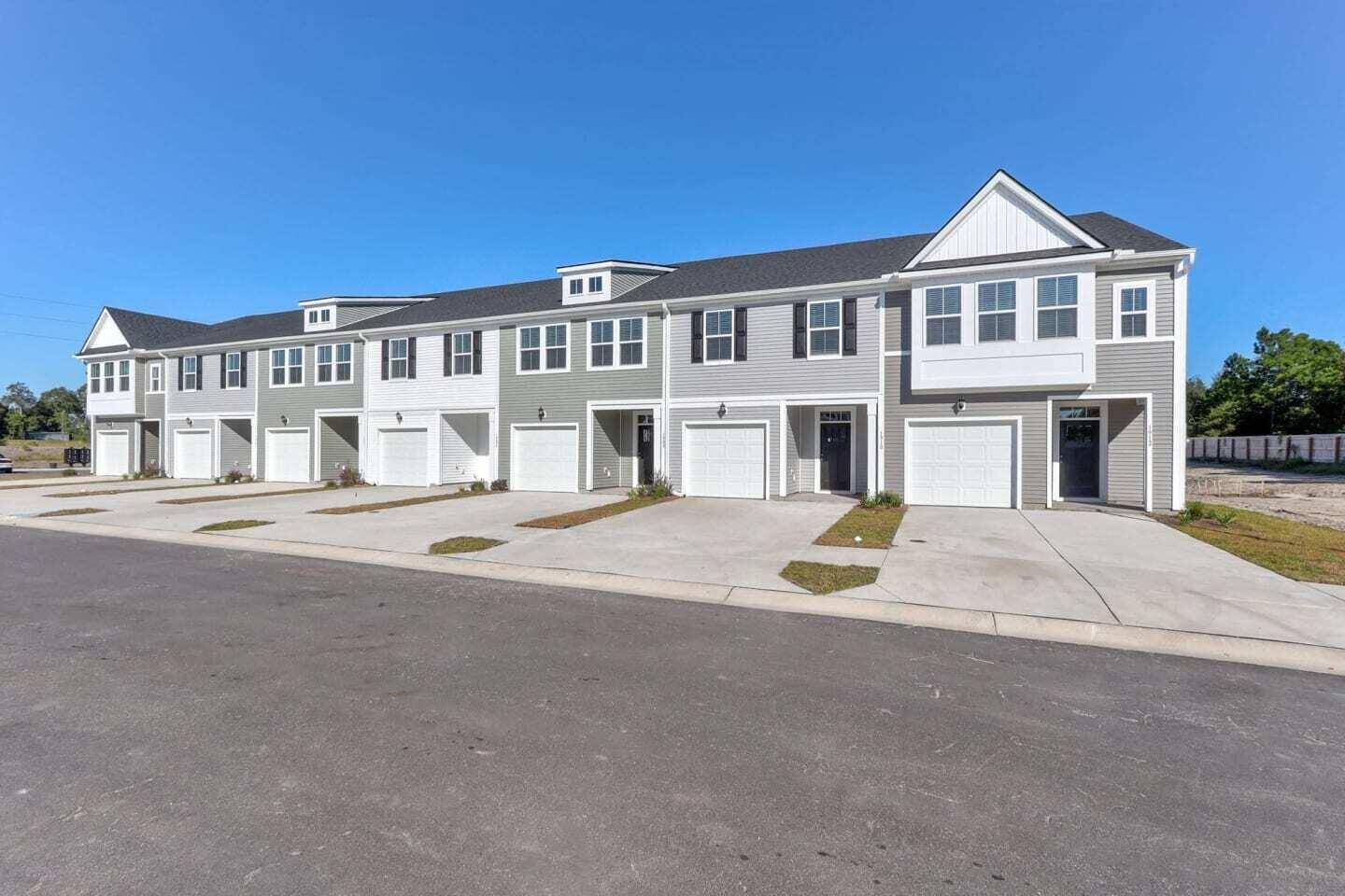 North Charleston, SC 29406,5682 Sablewood St #Collins